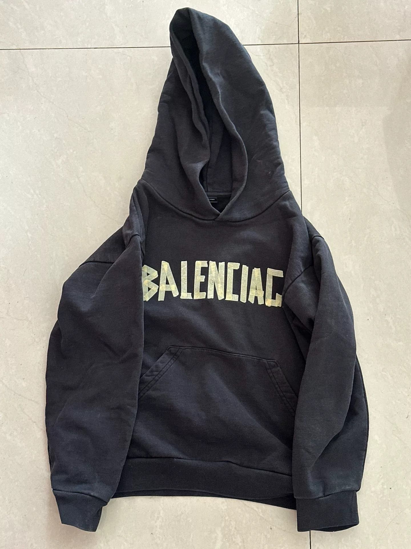 Balenciaga Balenciaga Masking Tape Distressed Hoodie Size XS / US 0-2 / IT 36-38 - 1 Thumbnail