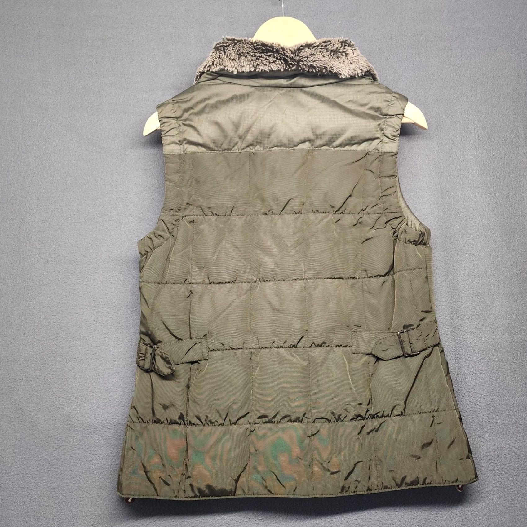 Eddie Bauer VINTAGE Eddie Bauer Yukon Model Down Vest Womens M Olive EB550 Goose Fur Collar Vest Size M / US 6-8 / IT 42-44 - 3 Thumbnail
