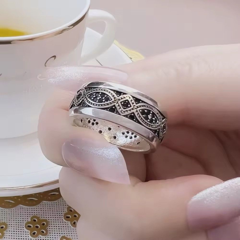 Jewelry Gold Color Love Knot Wave Ring (size 7-8) Size ONE SIZE - 6 Thumbnail