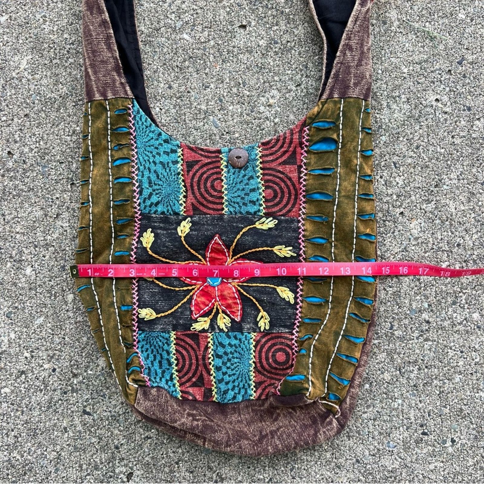Vintage Boho Hippie Razor Cut Patchwork Flower Power Shoulder Bag Size ONE SIZE - 7 Thumbnail