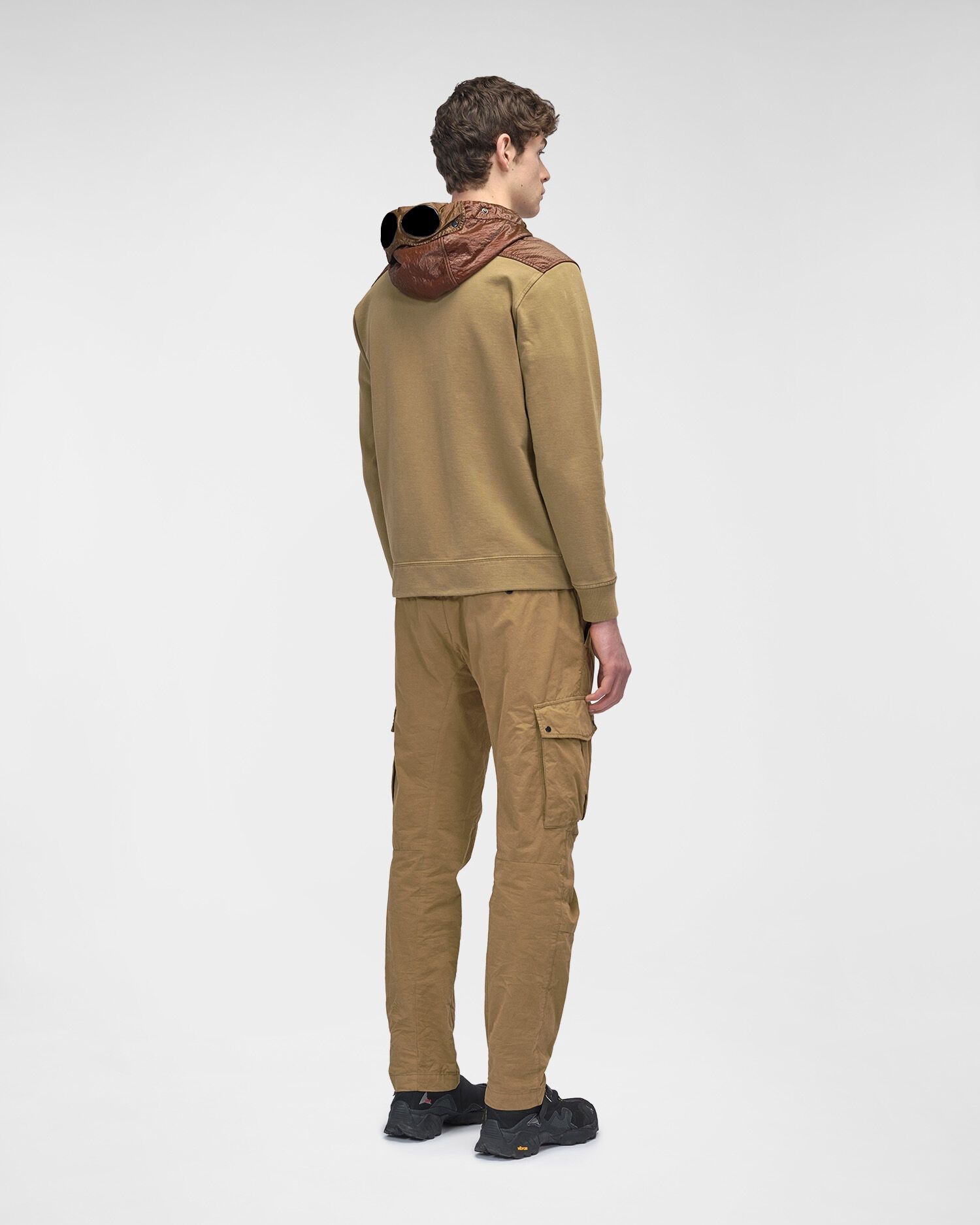 C.P. Company o1y1224 Two-tone Hoodie in Khaki/Brown Size US M / EU 48-50 / 2 - 9 Thumbnail
