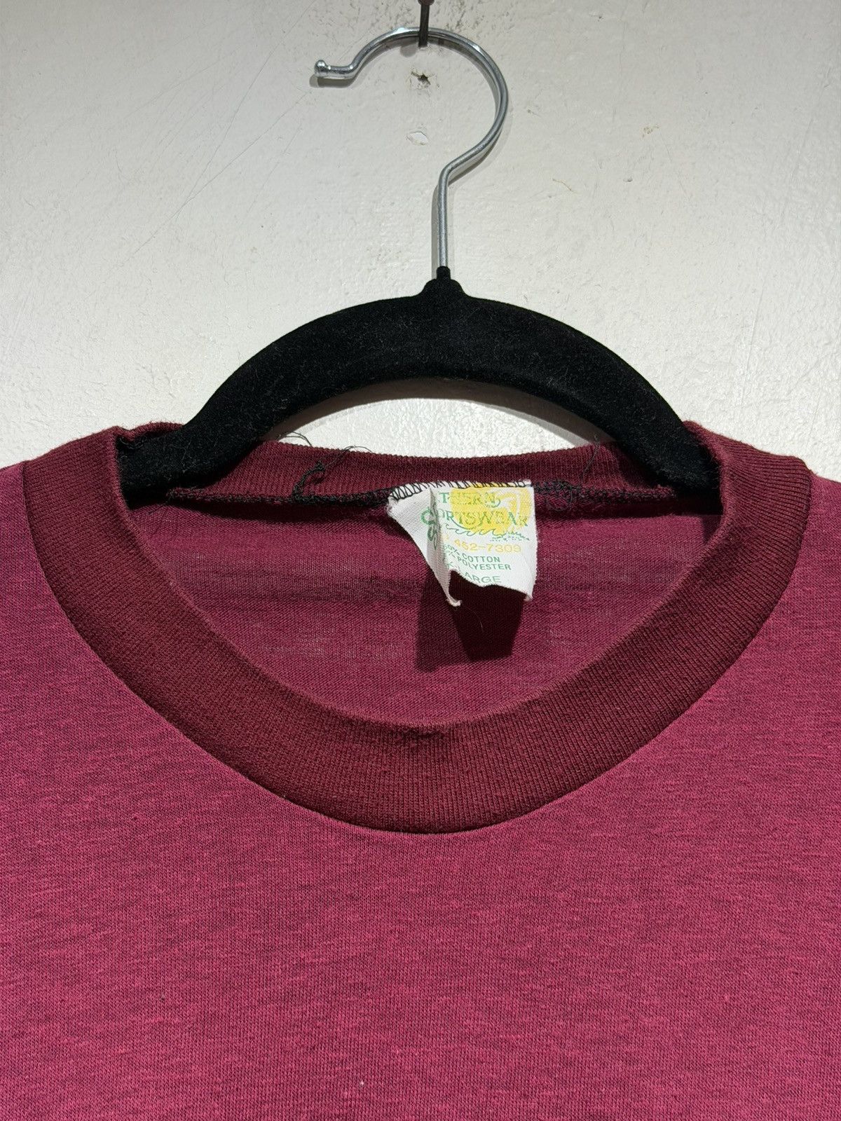 Vintage 1970s High School Class tee Size US L / EU 52-54 / 3 - 9 Thumbnail