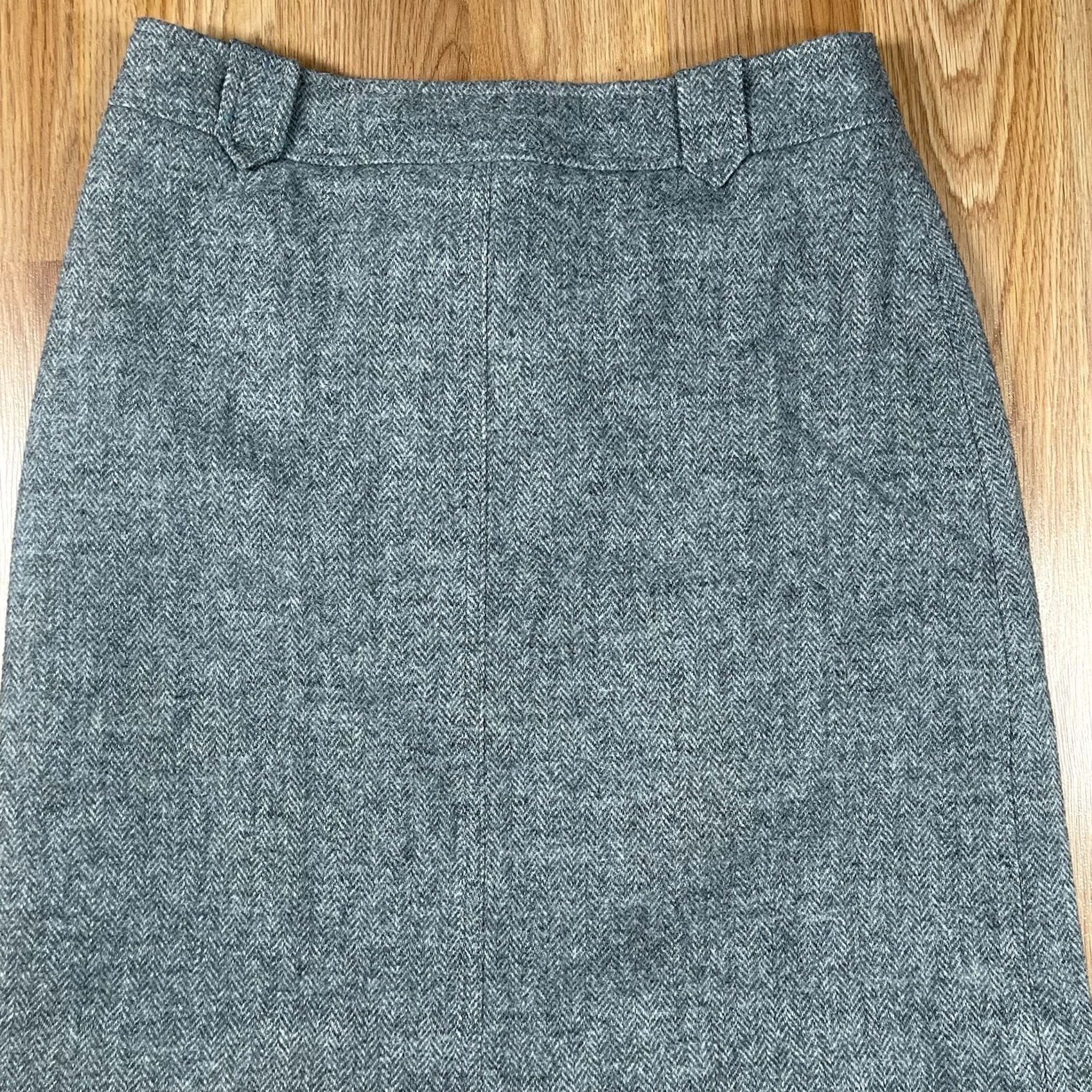Talbots Talbots Womens Size 2 Solid Gray Wool Blend Knee Length Lined Pencil -Vintage Condition Size 26" / US 2 / IT 38 - 2 Thumbnail