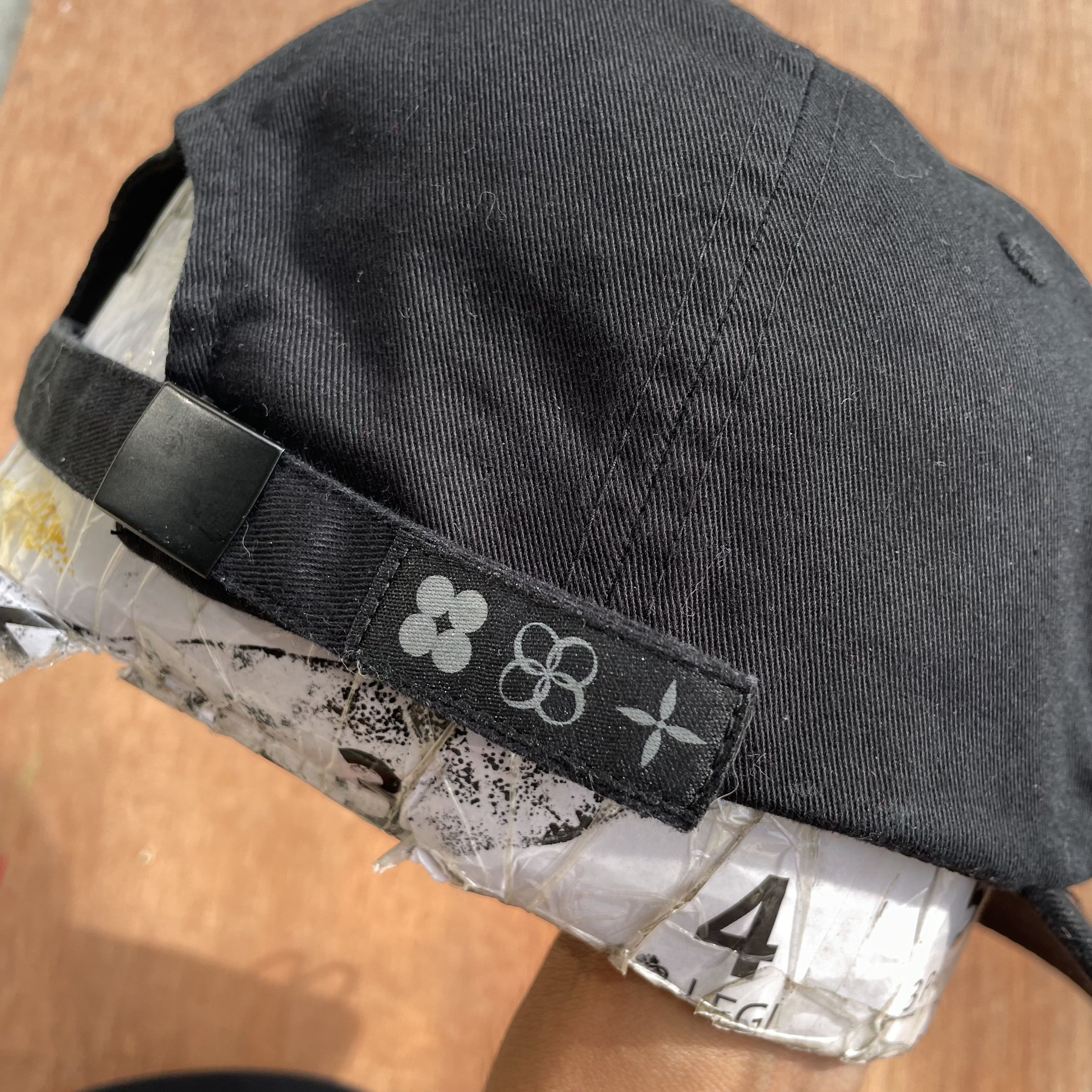 Japanese Brand K-POP. BTS X OFFICIAL MD hat Size ONE SIZE - 6 Thumbnail