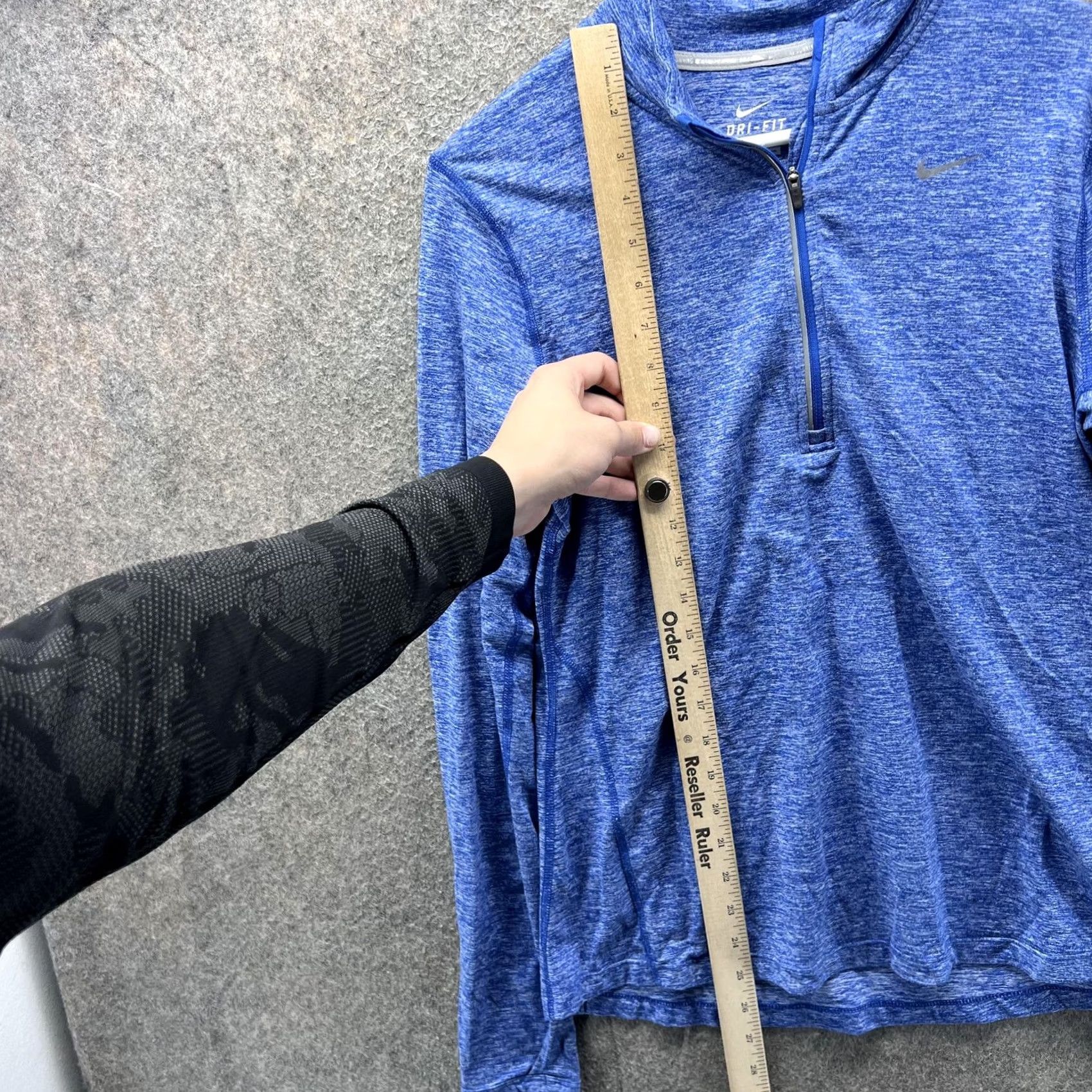 Nike Nike Dri-FIT Pullover Shirt Mens M Blue Running Quarter Zip Mock Neck Raglan Sleeve Long Sleeve Size US M / EU 48-50 / 2 - 6 Thumbnail