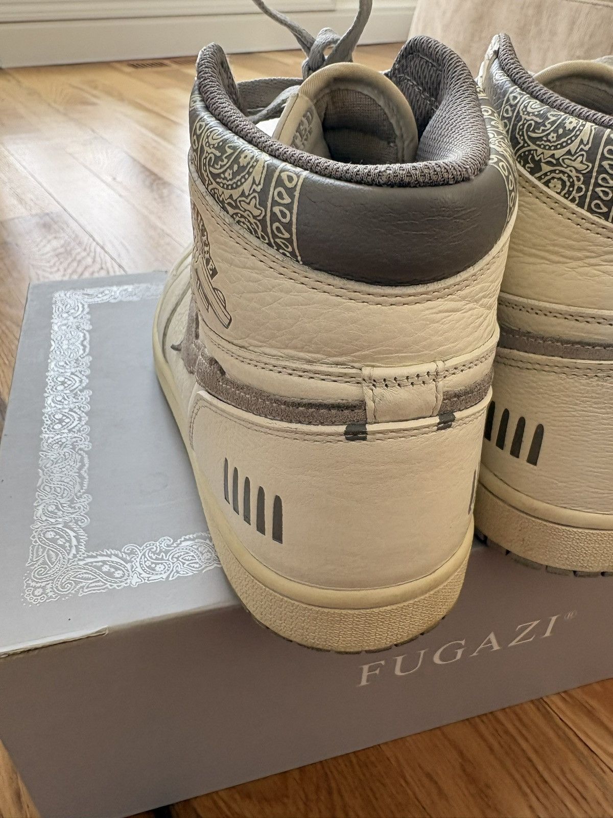 Fugazi Fugazi One In The Chamber Gunmetal Grey White High Top Sz 10 Size US 10 / EU 43 - 13 Thumbnail
