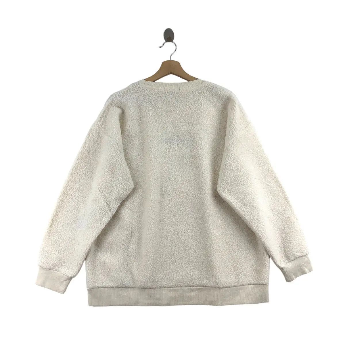 Kangol Vtg KANGOL UNITED KINGDOM Center Logo Beige Fleece Size L / US 10 / IT 46 - 3 Thumbnail