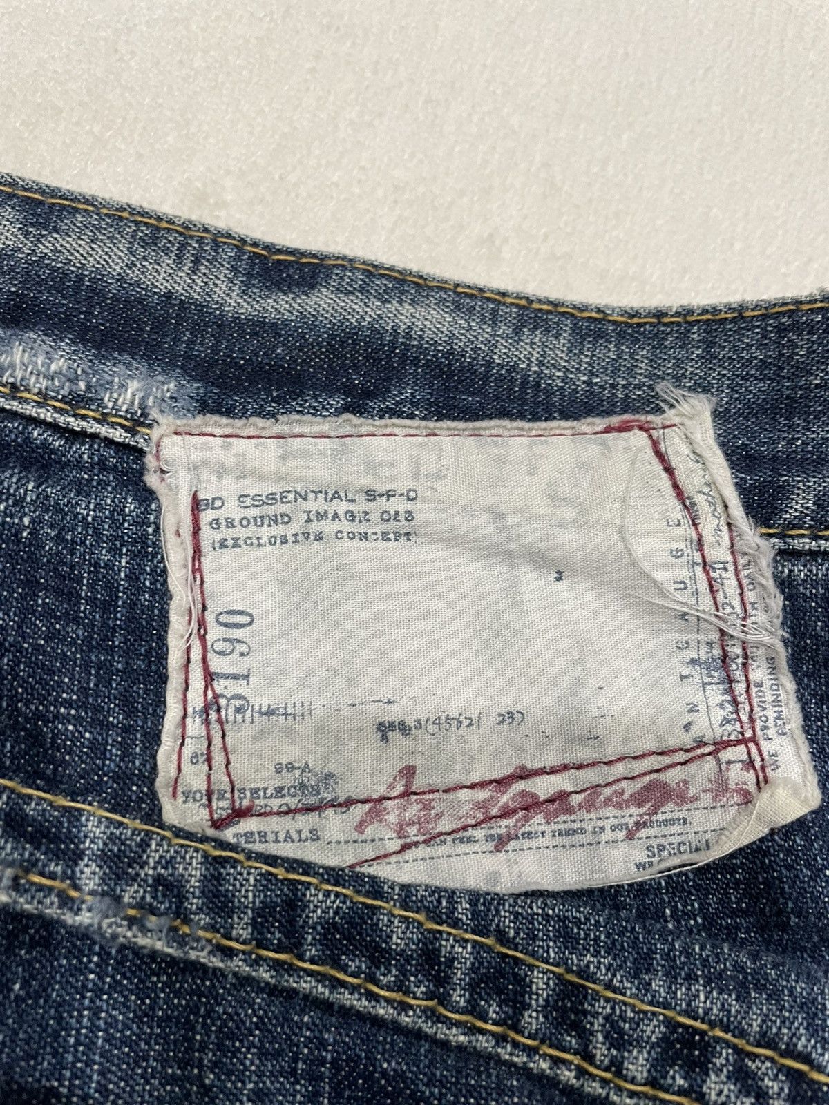 Japanese Brand Vintage Japanese Brand Straight Cut Distressed Faded Jeans Size US 30 / EU 46 - 18 Thumbnail