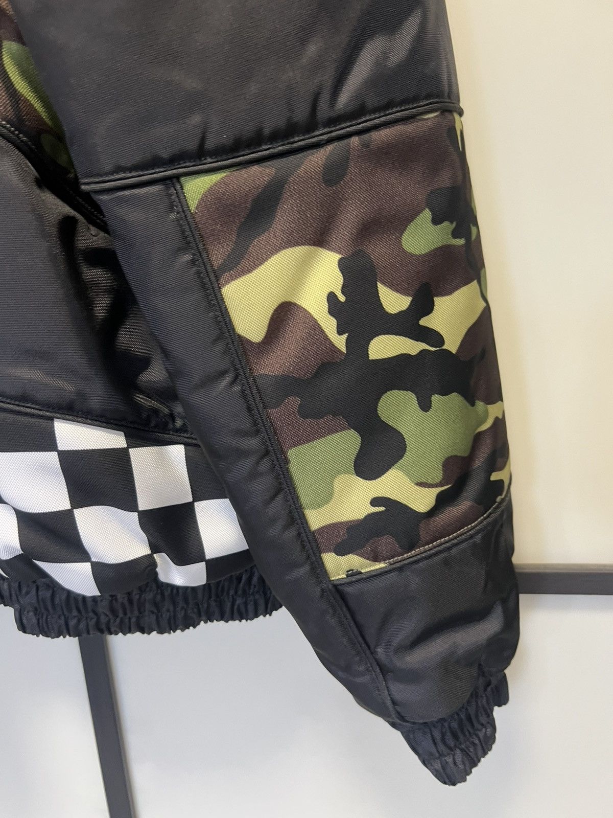 Celine × Hedi Slimane RARE - FW21 Damier Camo Technical Bomber Jacket 52 Size US L / EU 52-54 / 3 - 12 Thumbnail
