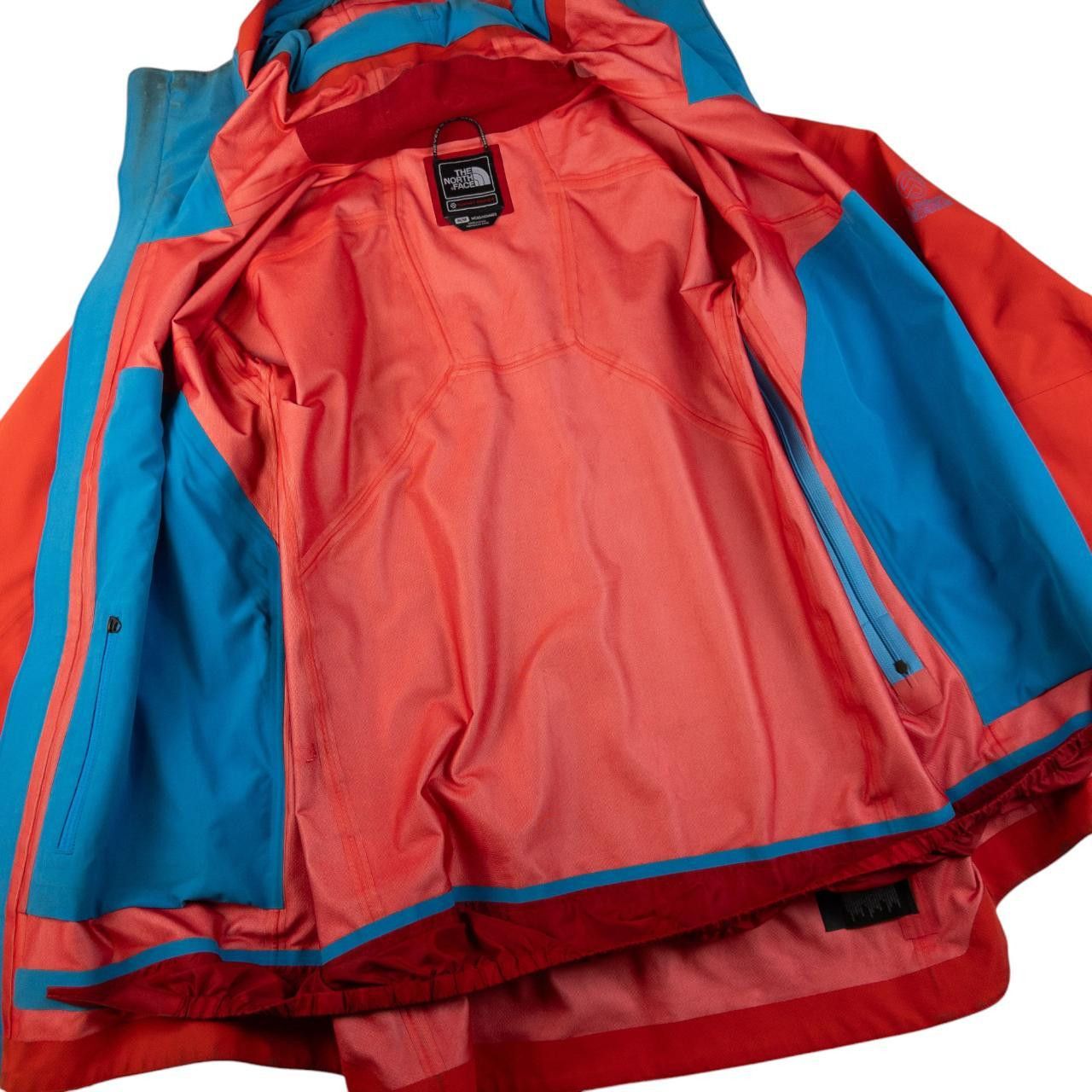 The North Face Vintage The North Face Summit Series Hyvent Alpha Jacket M Size US M / EU 48-50 / 2 - 5 Thumbnail