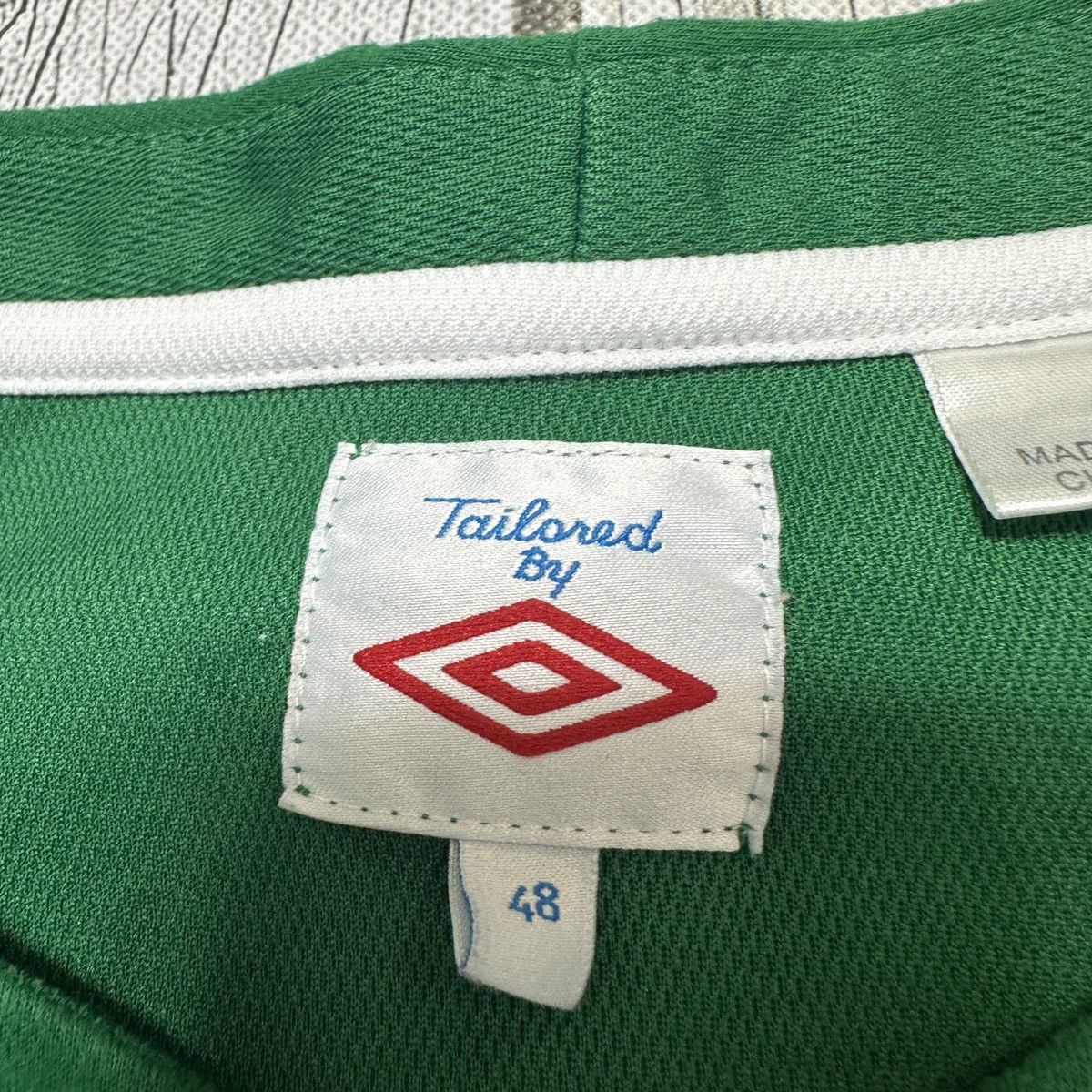 Umbro New York Cosmos jersey Size US XL / EU 56 / 4 - 4 Thumbnail