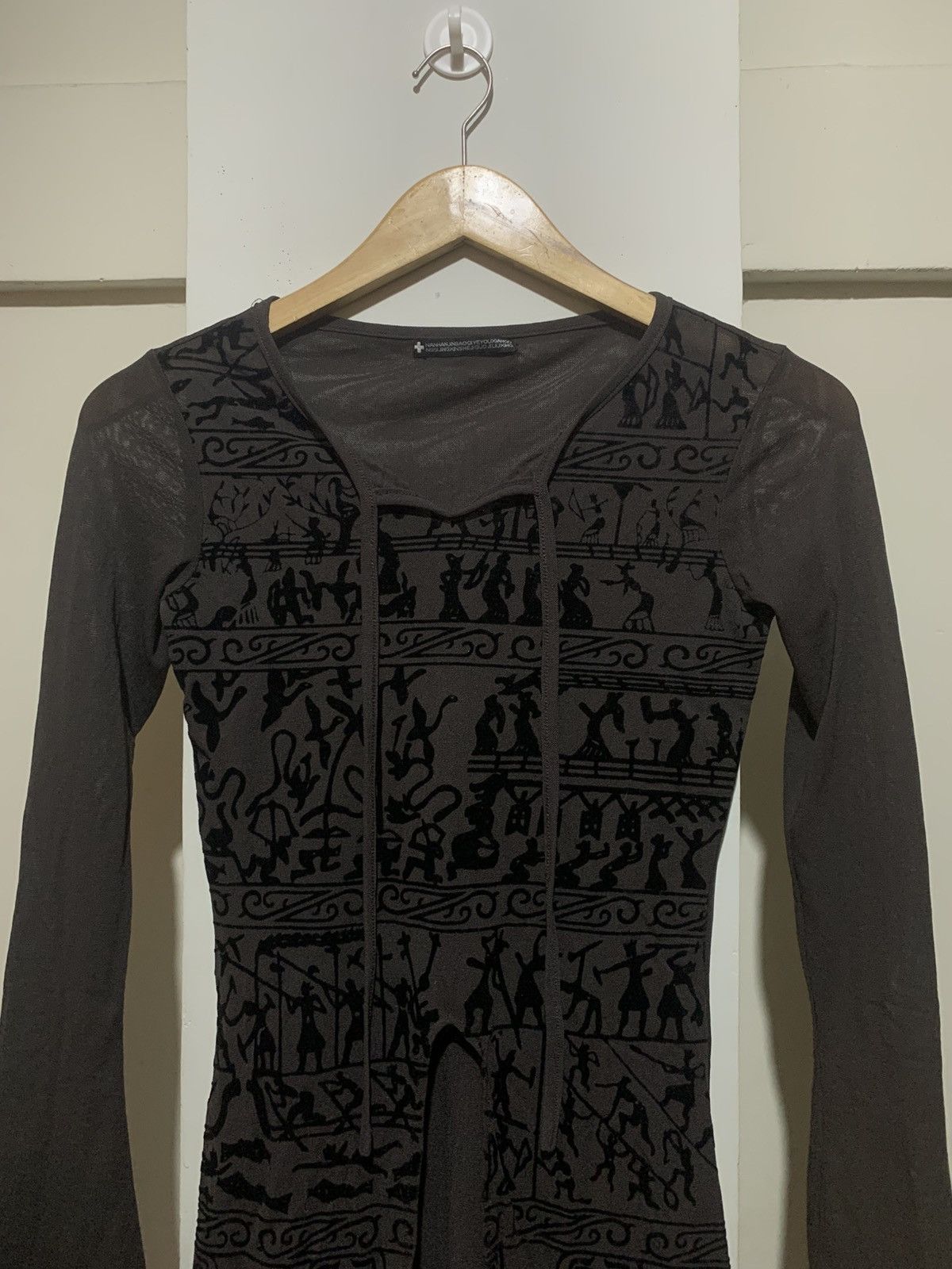 Maison Margiela Japanese Egypt Aztec Graphic Long Sleeve Tee Shirt Size M / US 6-8 / IT 42-44 - 5 Thumbnail