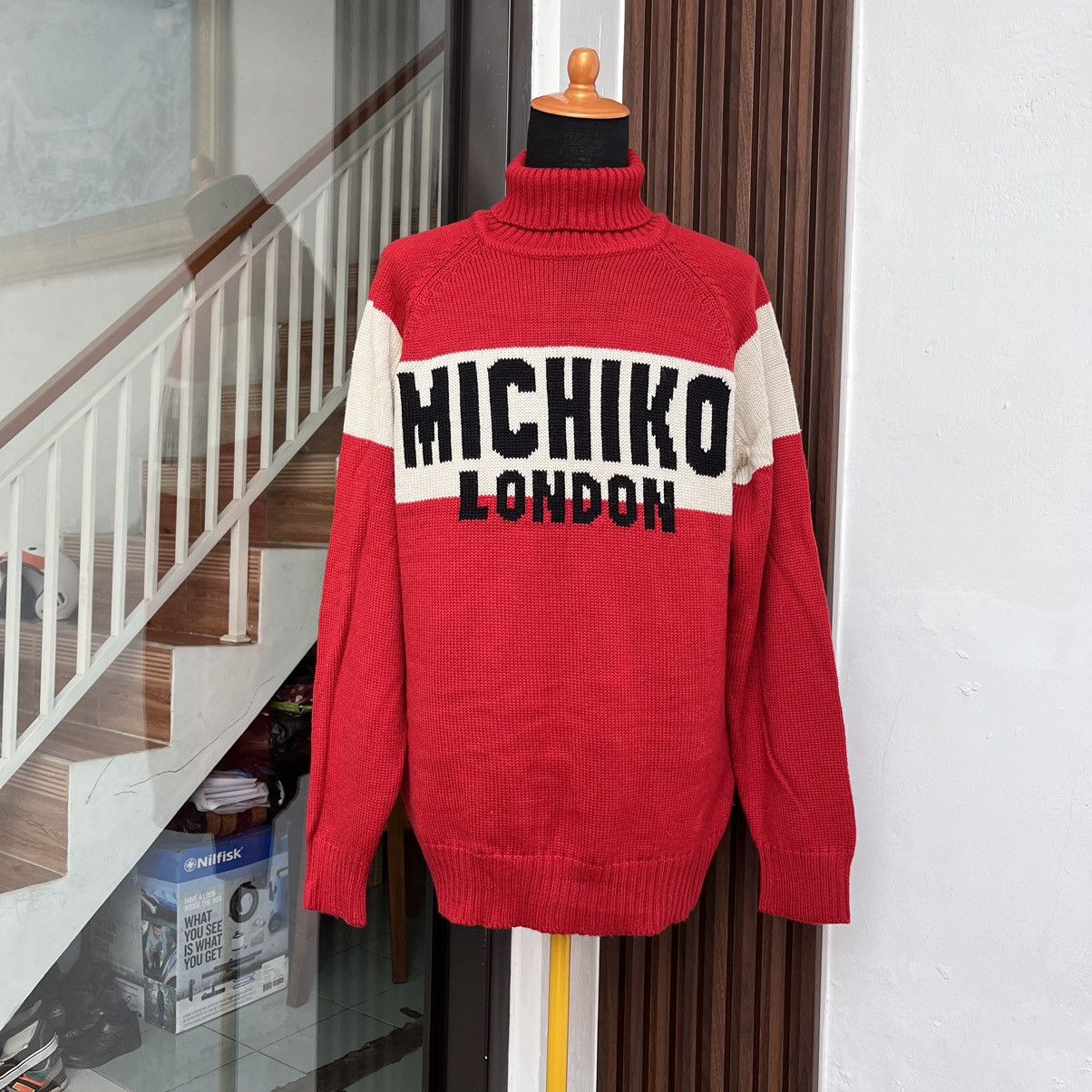 Michiko Koshino Vintage Michiko Koshino London Knitwear Turtle Neck Big Logo Size US L / EU 52-54 / 3 - 1 Thumbnail