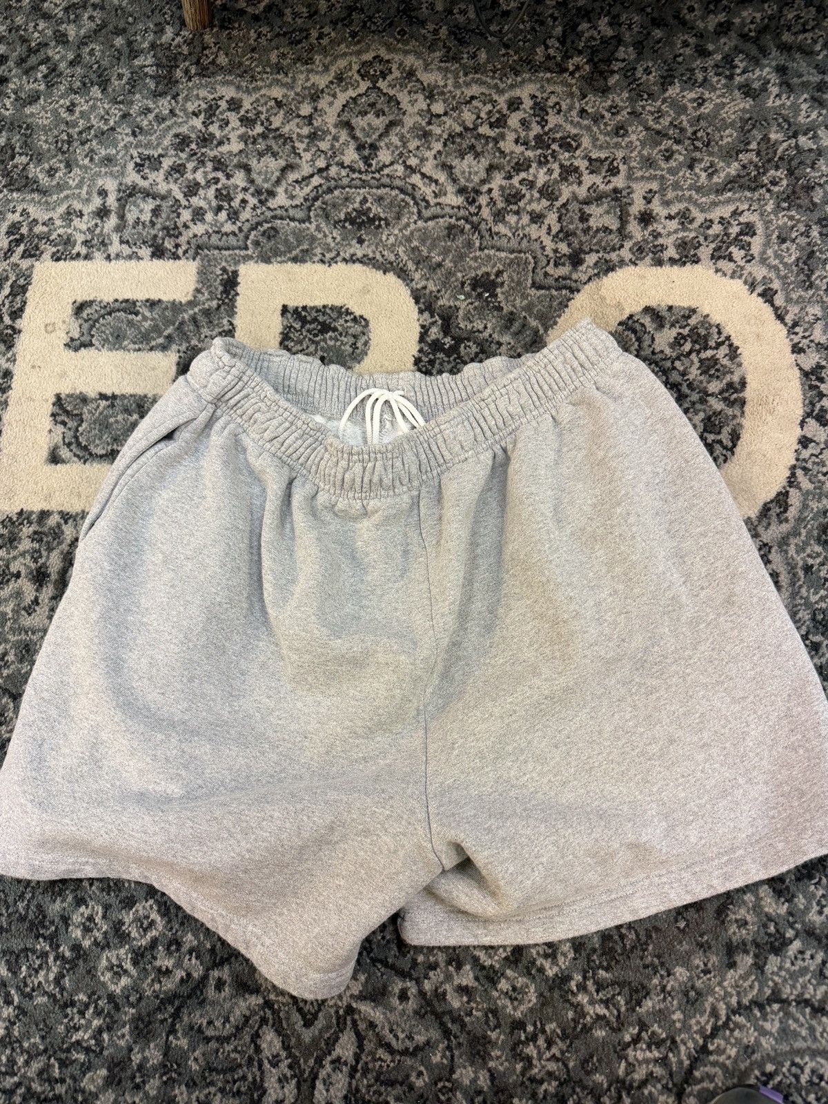 Eric Emanuel Eric Emanuel lakers sweat short grey Size US 34 / EU 50 - 5 Thumbnail