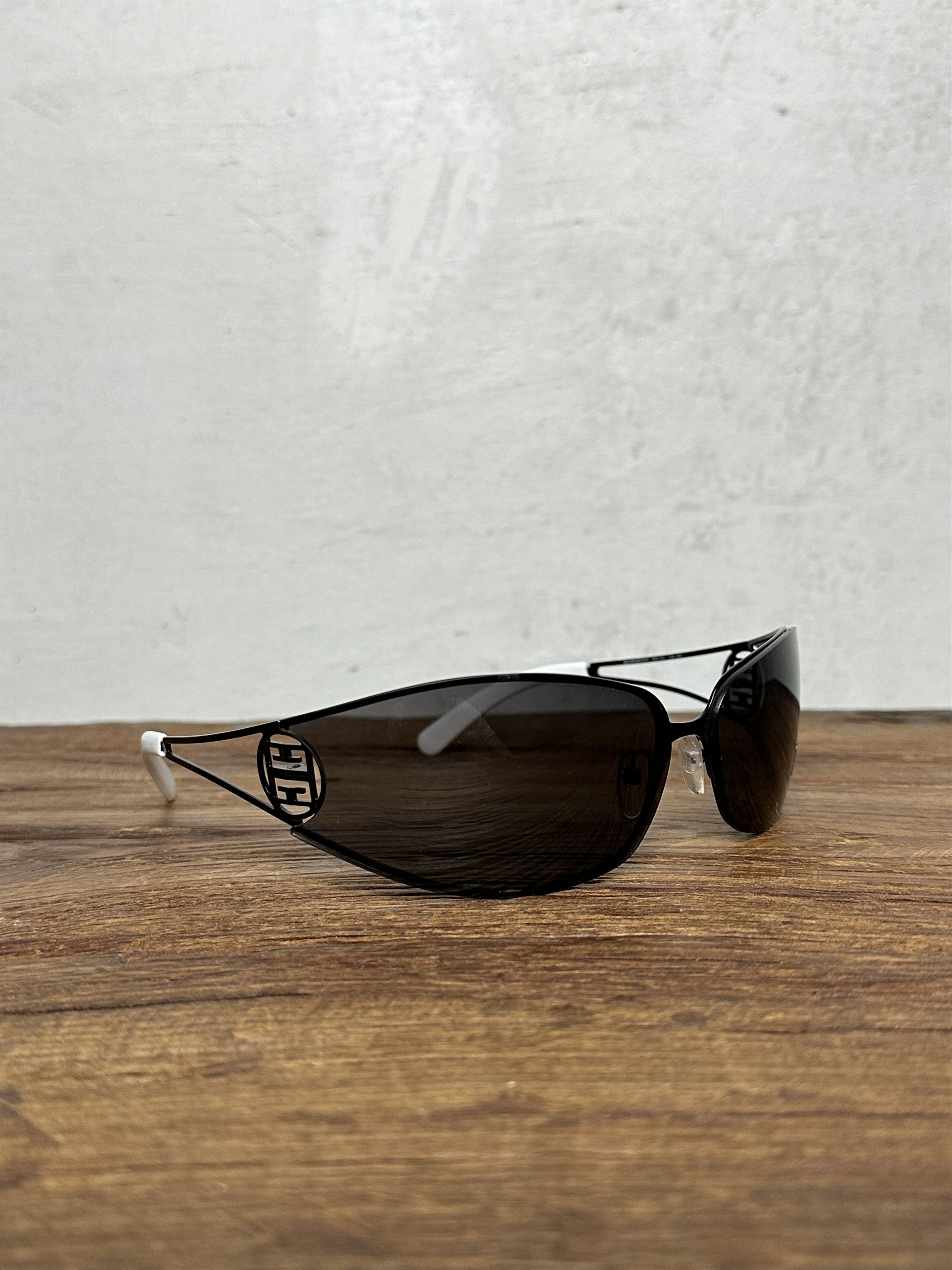 Givenchy Givenchy Vintage Sunglasses Size ONE SIZE - 8 Thumbnail