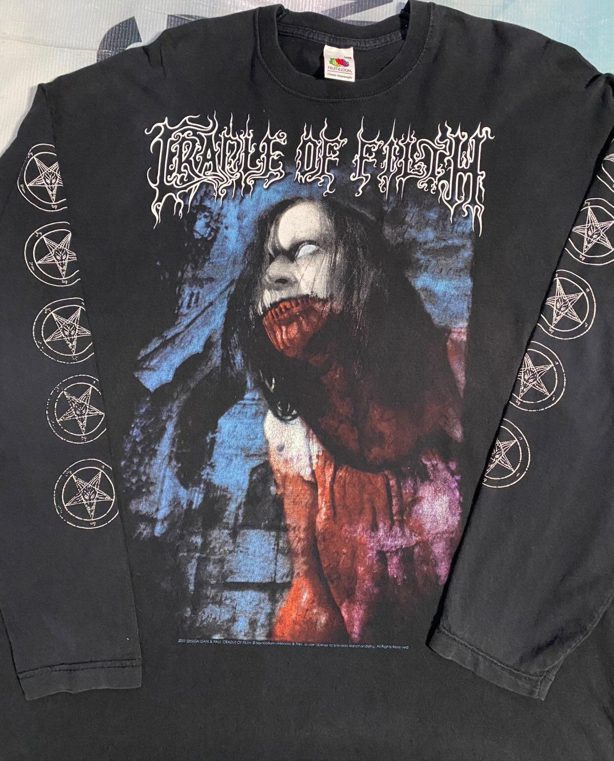 Fruit Of The Loom Cradle Of Filth LS Supreme Vampyric Evil 2007 Size US XL / EU 56 / 4 - 1 Thumbnail