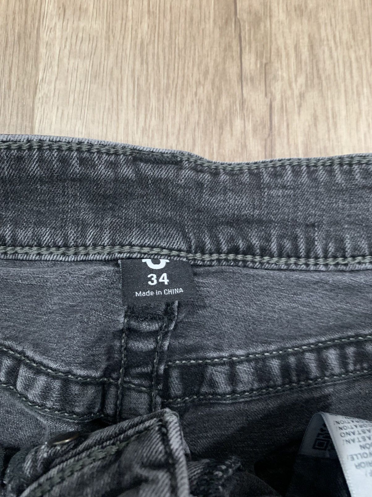 True Religion True Religion Black distressed jeans Size US 34 / EU 50 - 11 Thumbnail