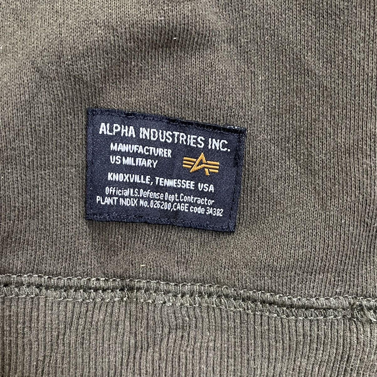 Alpha Industries Alpha Industries Inc Single Pocket Crewneck Sweatshirt Size US M / EU 48-50 / 2 - 7 Thumbnail