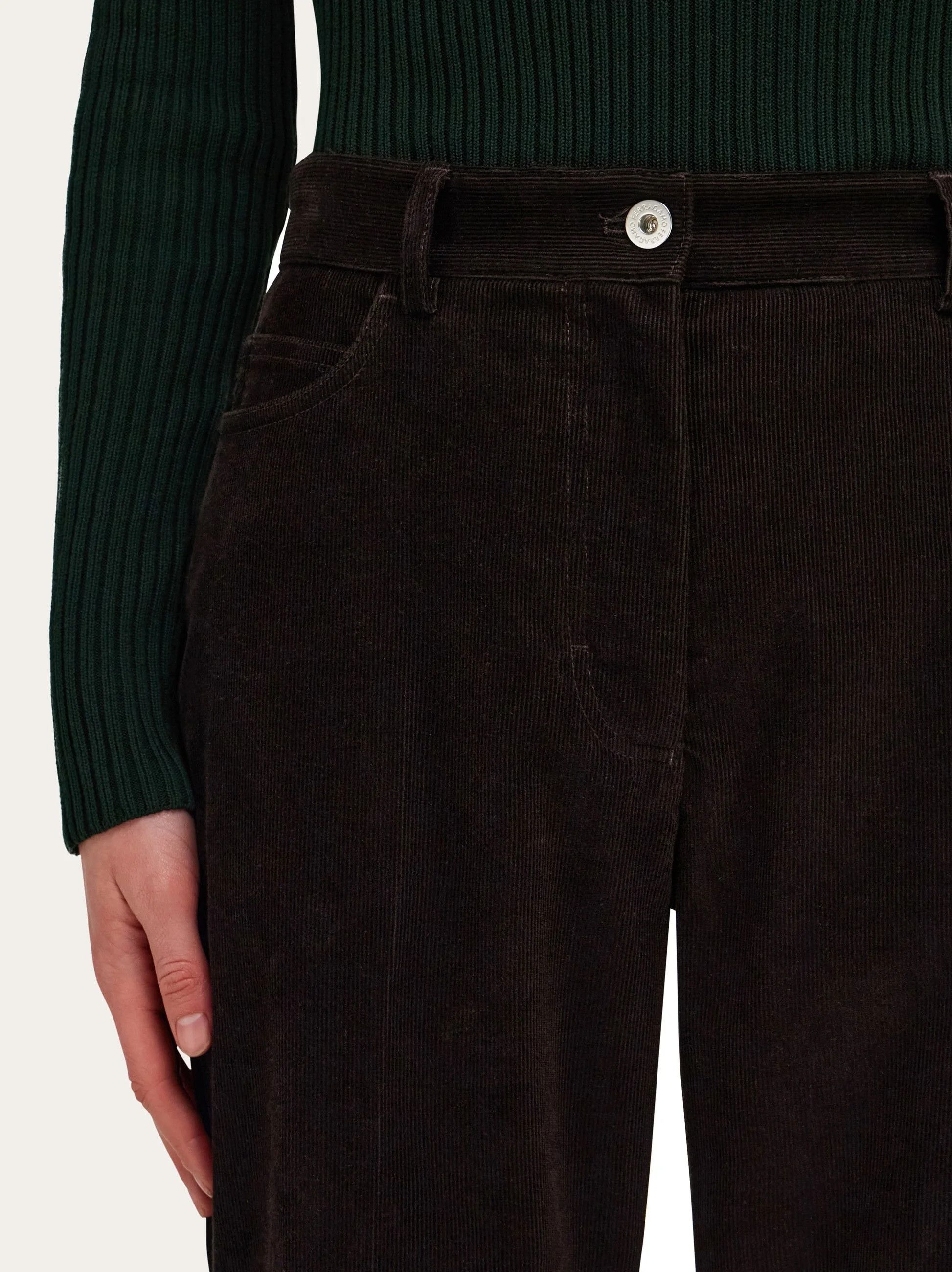 Salvatore Ferragamo o1s1rm0426 Flared Cord Pant in Brown Coffee Size 28" / US 6 / IT 42 - 5 Thumbnail