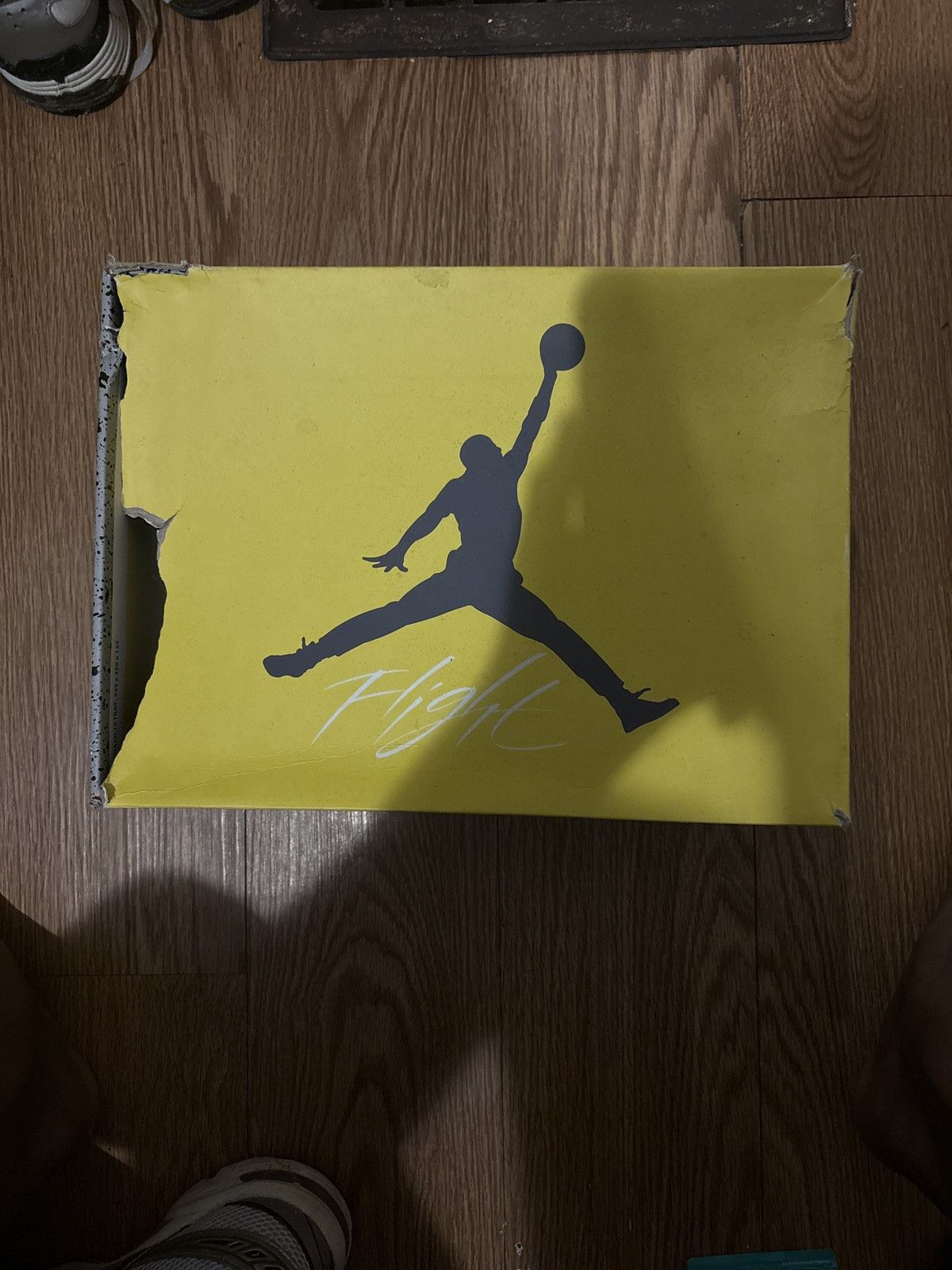 Jordan Brand Jordan 4 Lightning Size US 11 / EU 44 - 7 Thumbnail