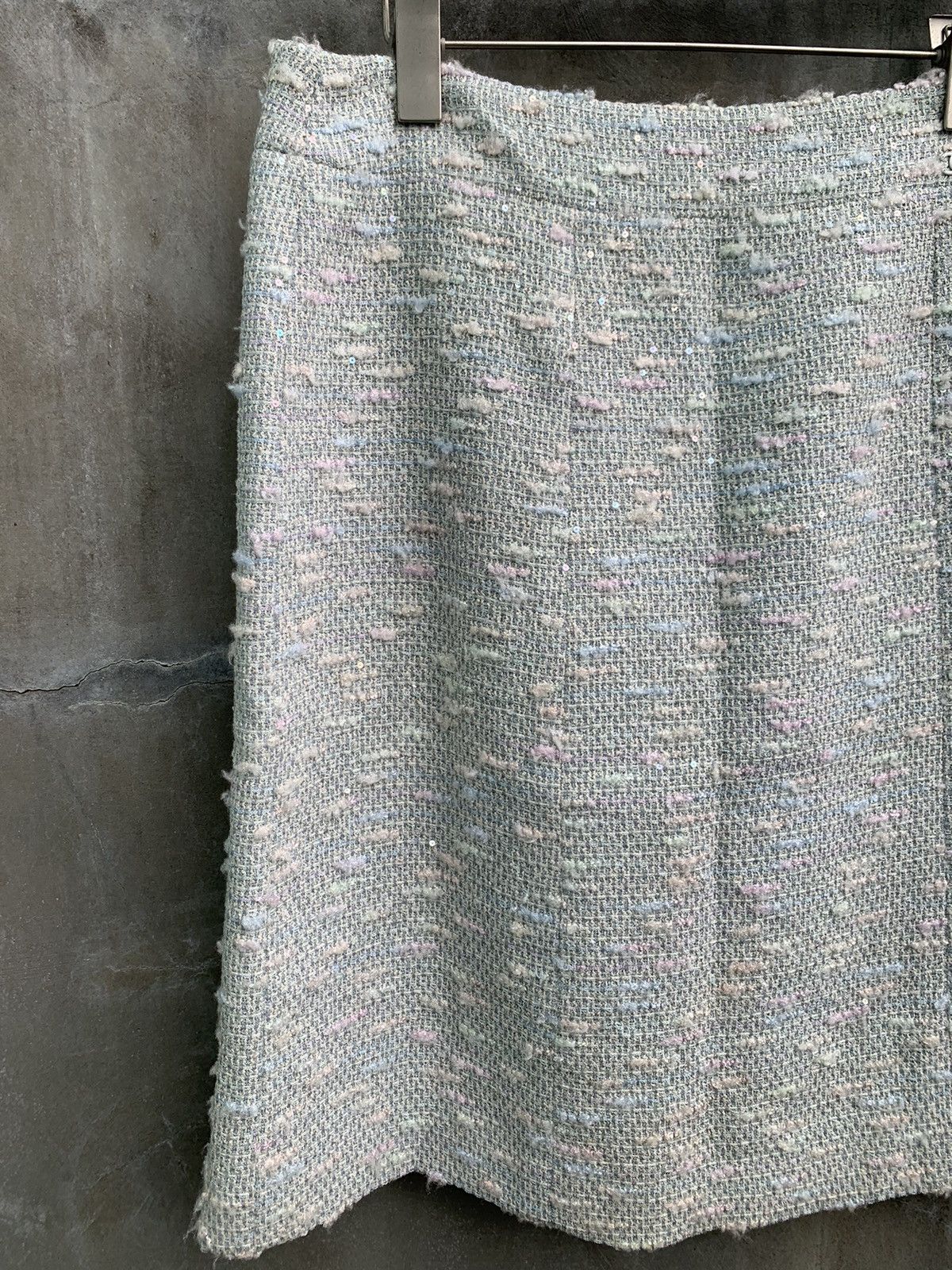 Chanel Baby Blue Sequin Tweed Skirt Size 28" / US 6 / IT 42 - 2 Thumbnail