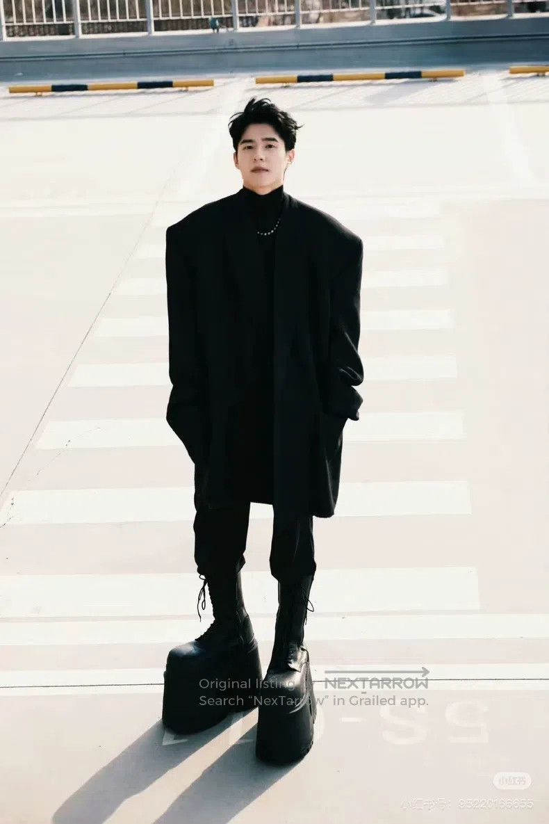 Balenciaga Balenciaga Wool Gabardine Seamless Jacket Coat Size US L / EU 52-54 / 3 - 6 Thumbnail
