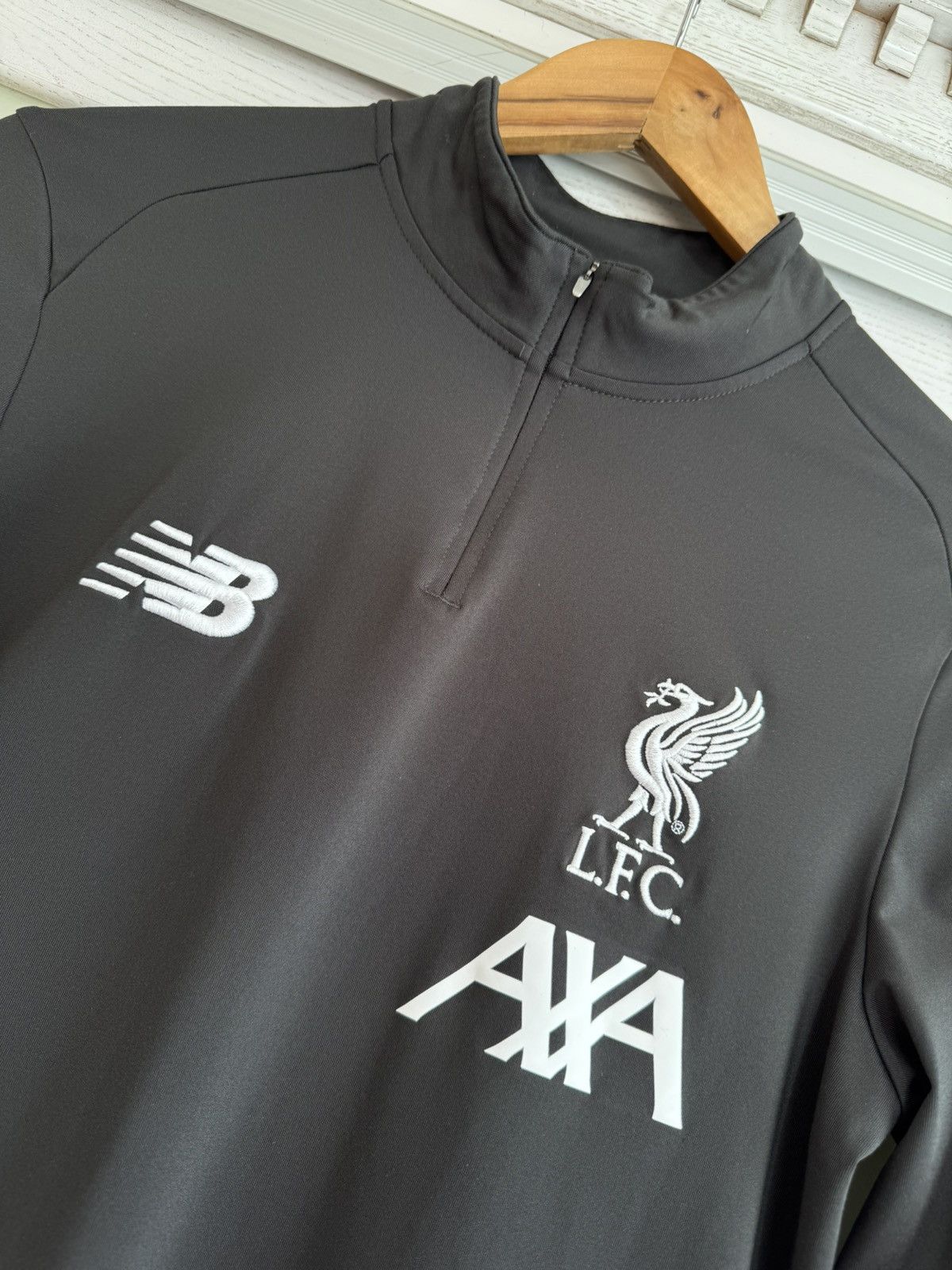 New Balance Liverpool 2019-2020 Soccer Training 1/4 Zip Top Football Kit Size US S / EU 44-46 / 1 - 6 Thumbnail