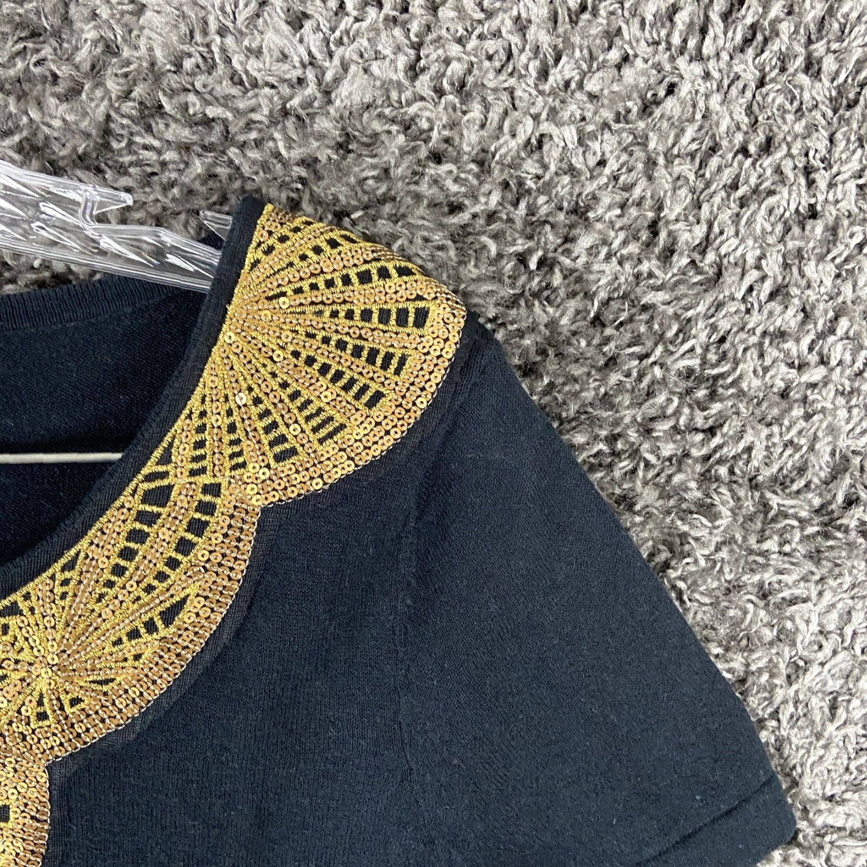 Banana Republic Banana Republic Blouse Women's M Short Sleeve Knit Sequin Multicolor Gold-Black Size M / US 6-8 / IT 42-44 - 5 Thumbnail