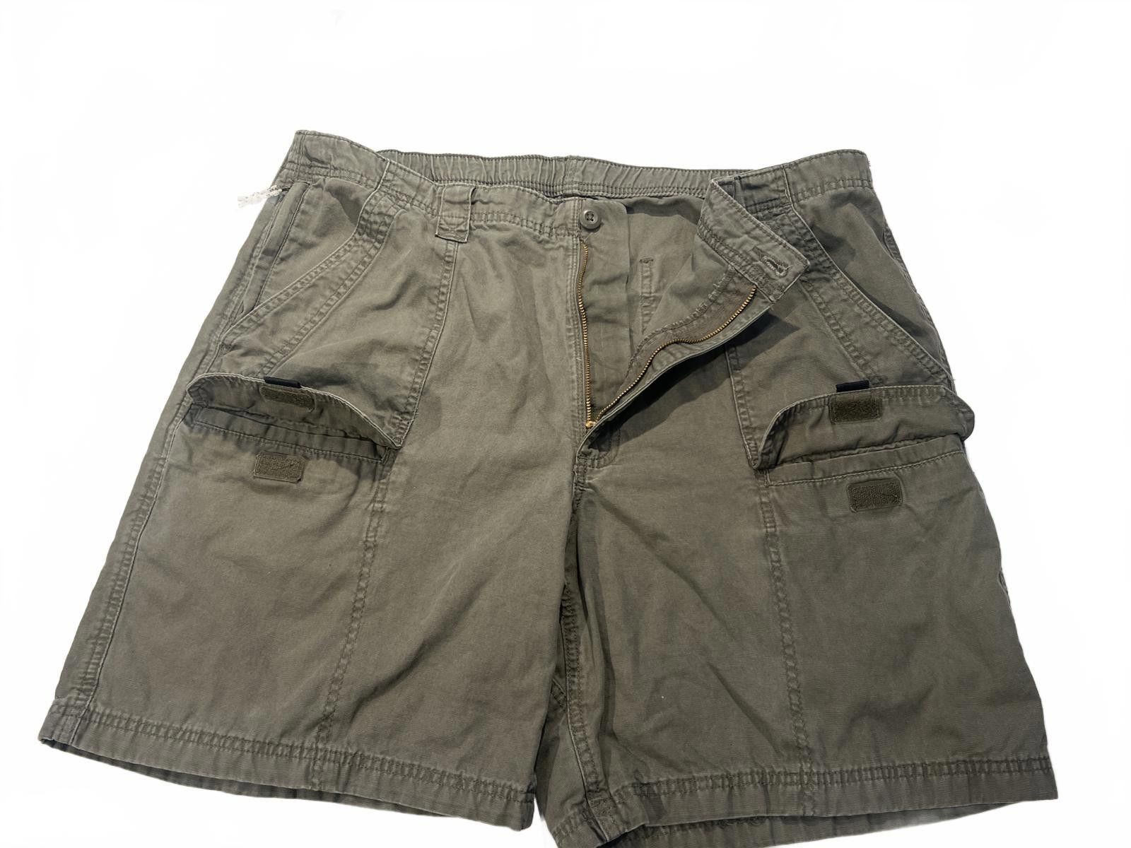 Wrangler 40" Wrangler Auth Issue Men's Cargo Shorts Olive Size US 40 / EU 56 - 2 Thumbnail