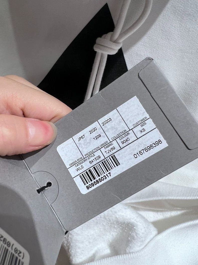 Balenciaga Balenciaga White Wifi Showroom Hoodie New Size XS with Tag Size US XS / EU 42 / 0 - 4 Thumbnail