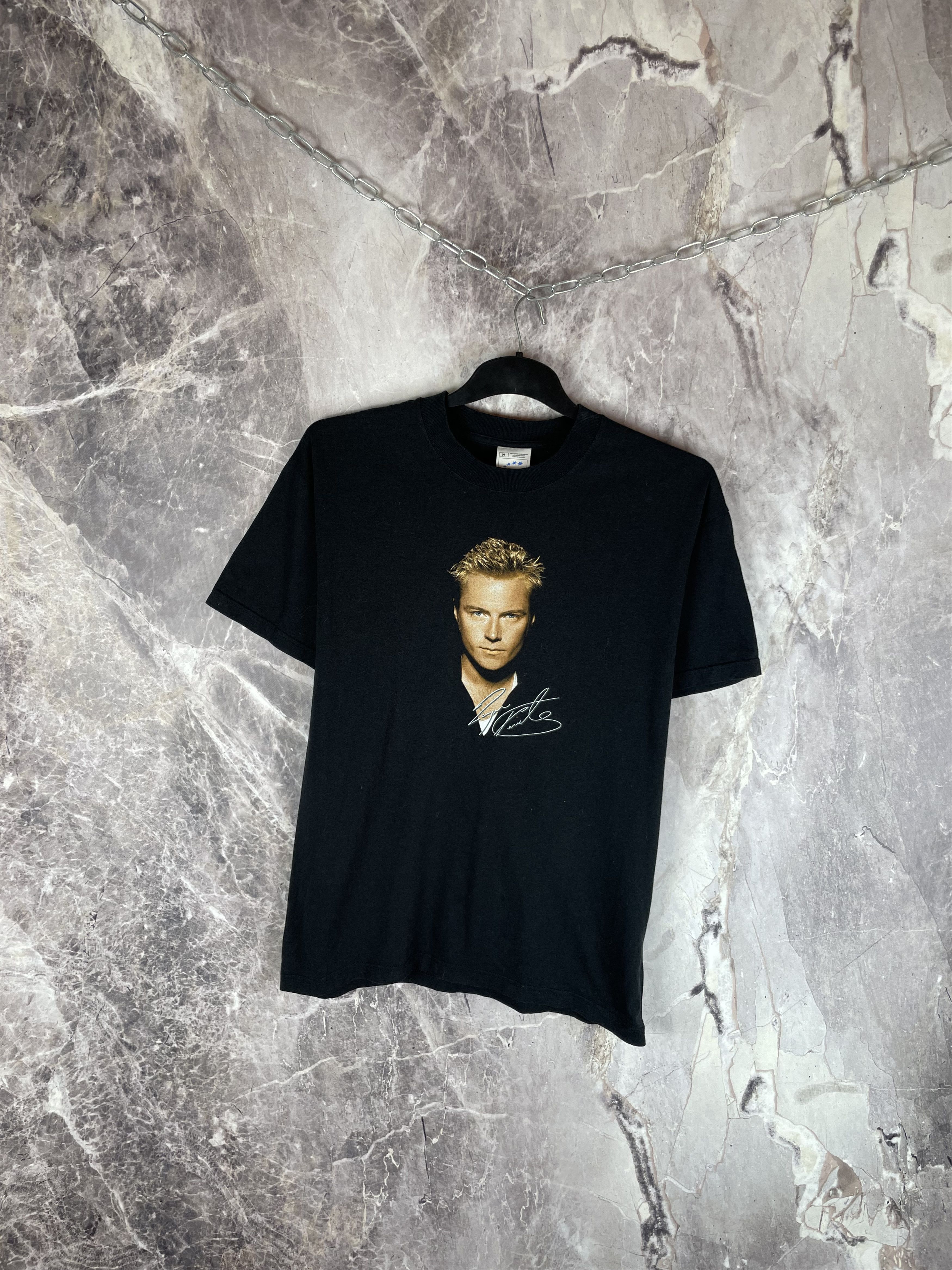 Band Tees Vintage Ronan Keating T-shirt, Boyzone t-shirt, Size US M / EU 48-50 / 2 - 2 Thumbnail