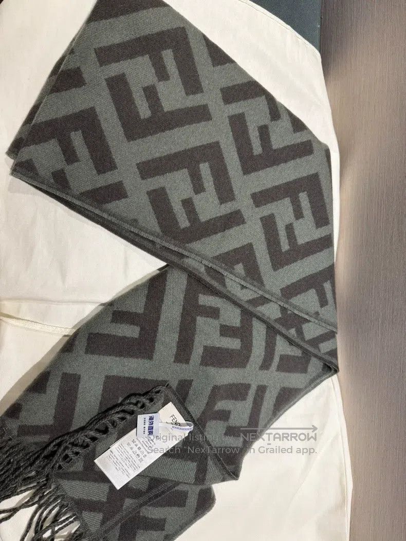 Fendi Fendi size 170*45 cm Green floral cashmere scarf, 100% cash Size ONE SIZE - 4 Thumbnail