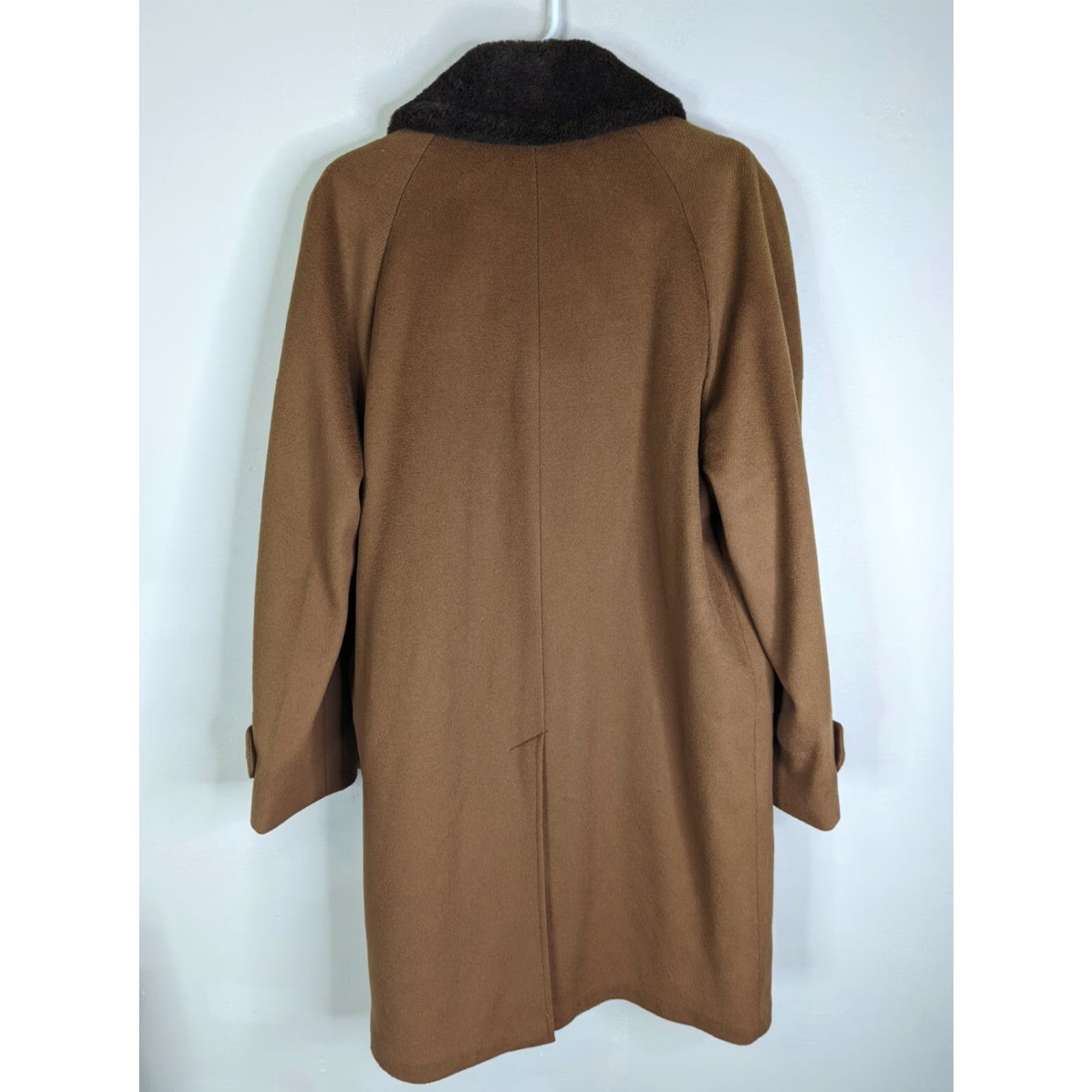 Vintage VINTAGE Northern Aire Overcoat Coat Wool Tweed Lined Glenoit 42 M Brown Mens Coat Size US XS / EU 42 / 0 - 2 Thumbnail