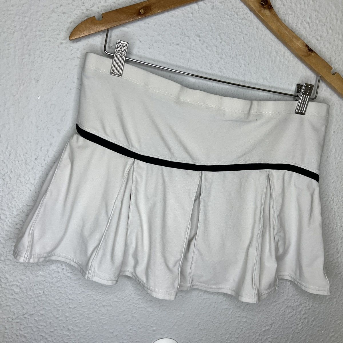 Nike Nike vintage tennis mini skirt y2k white Size 27" / US 4 / IT 40 - 5 Thumbnail