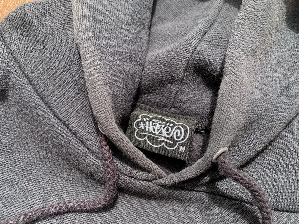 Haze × Vintage ❌SOLD❌ 90s ERIC HAZE Graffiti Throws Up Hoodie Sun faded Size US M / EU 48-50 / 2 - 5 Thumbnail