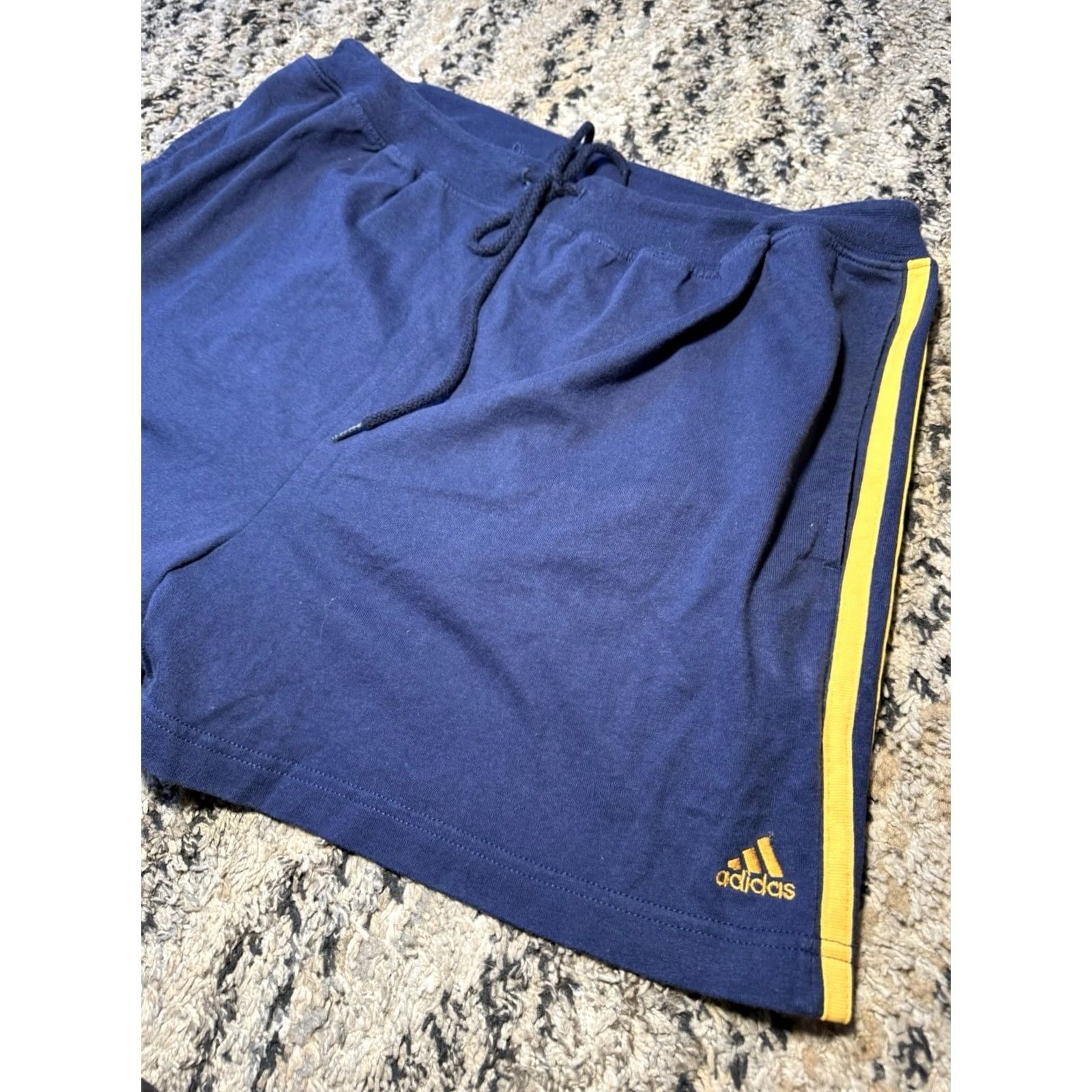 Adidas VINTAGE Adidas Shorts 90s Running Cotton Short Thigh Large Pockets Blue Gym L Mens Size US 33 - 2 Thumbnail