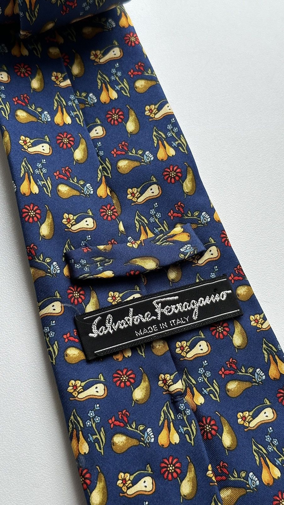 Salvatore Ferragamo Salvatore Ferragamo Men Classic Tie Made In Italy 100% Silk Size ONE SIZE - 7 Thumbnail