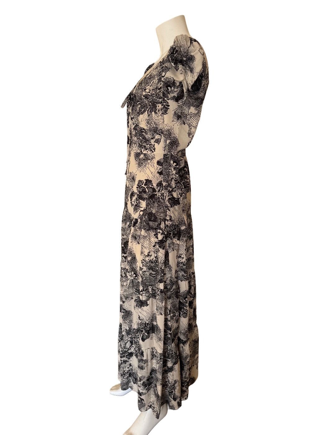 Other Women’s small black cream maxi dress puff sleeve romantic Size S / US 4 / IT 40 - 2 Thumbnail