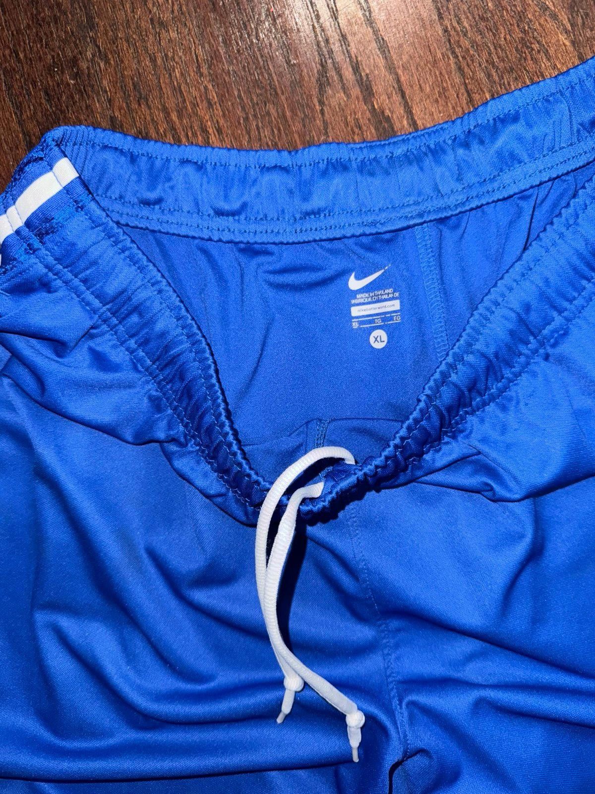 Nike Nike Basketball Men’s Hoop Shorts Rare Sz XL Y2K Size US 36 / EU 52 - 4 Thumbnail