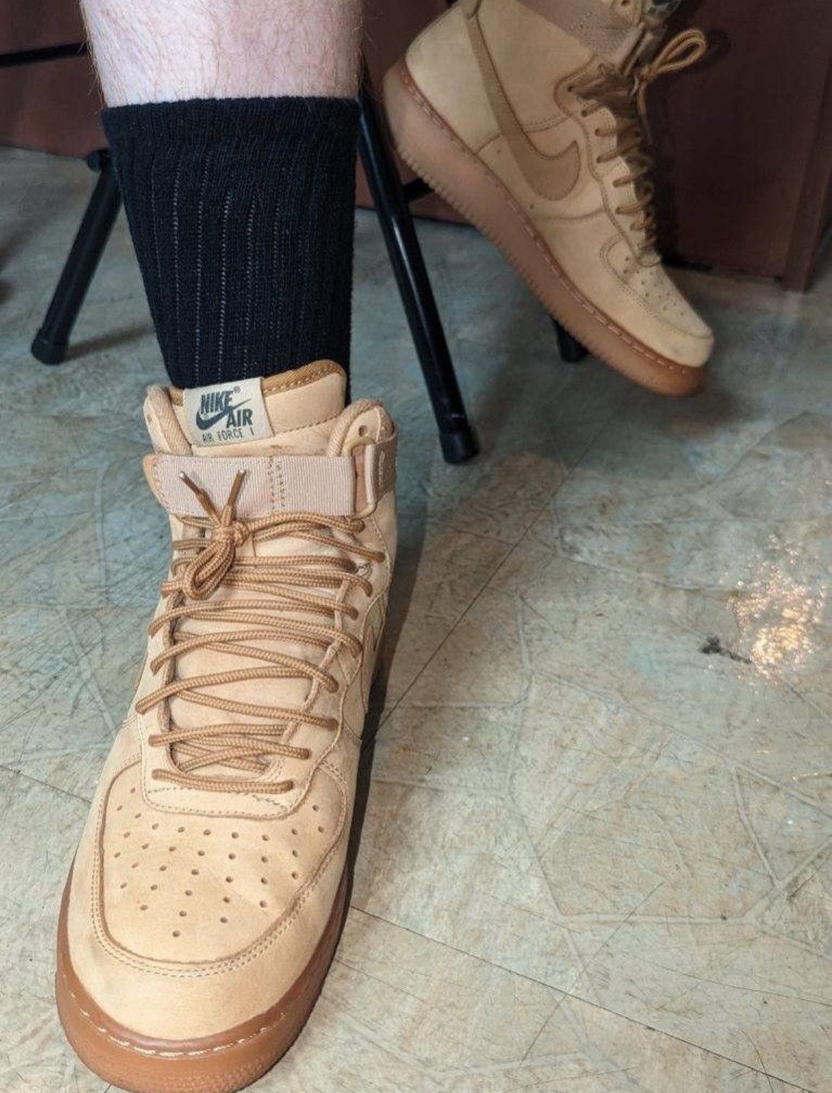 Nike Nike Air Force 1 High Flax - Size 10.5 Mens Used Size US 10.5 / EU 43-44 - 10 Thumbnail