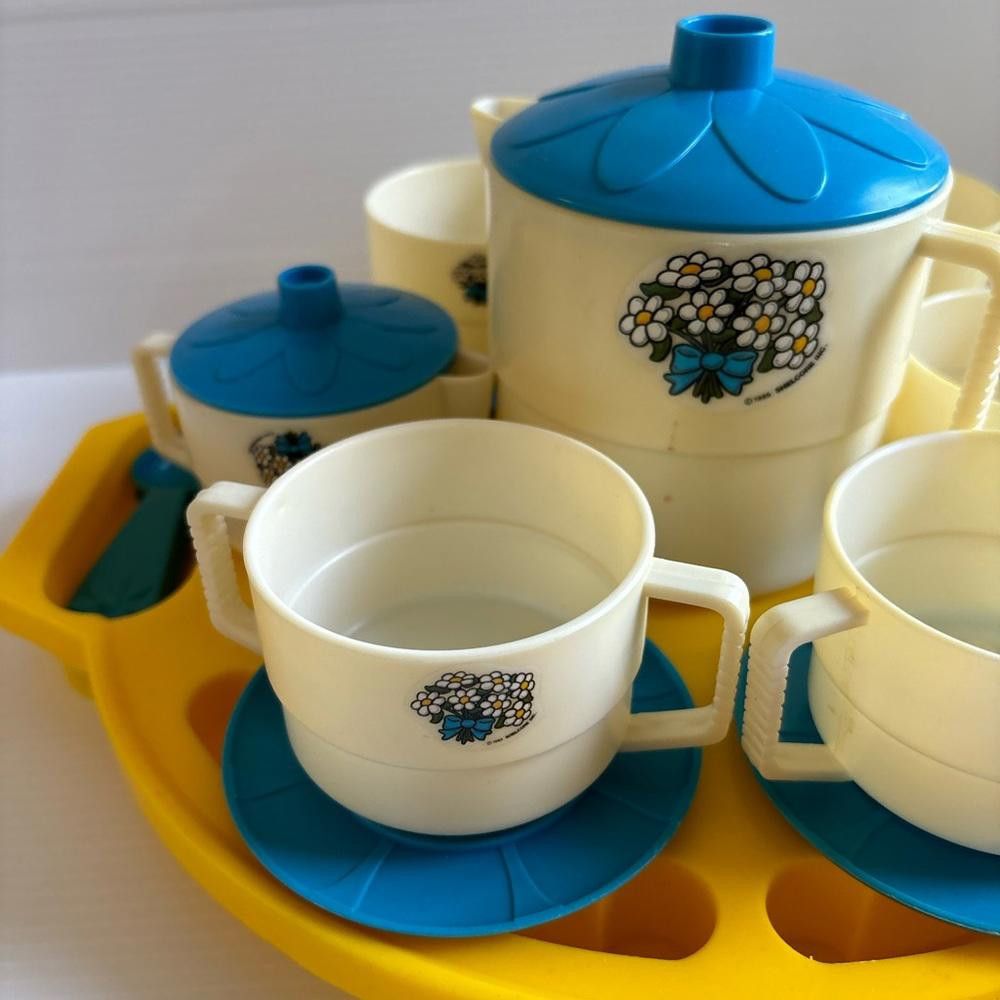 Designer Vintage fisher price tea set with platter Size ONE SIZE - 3 Thumbnail