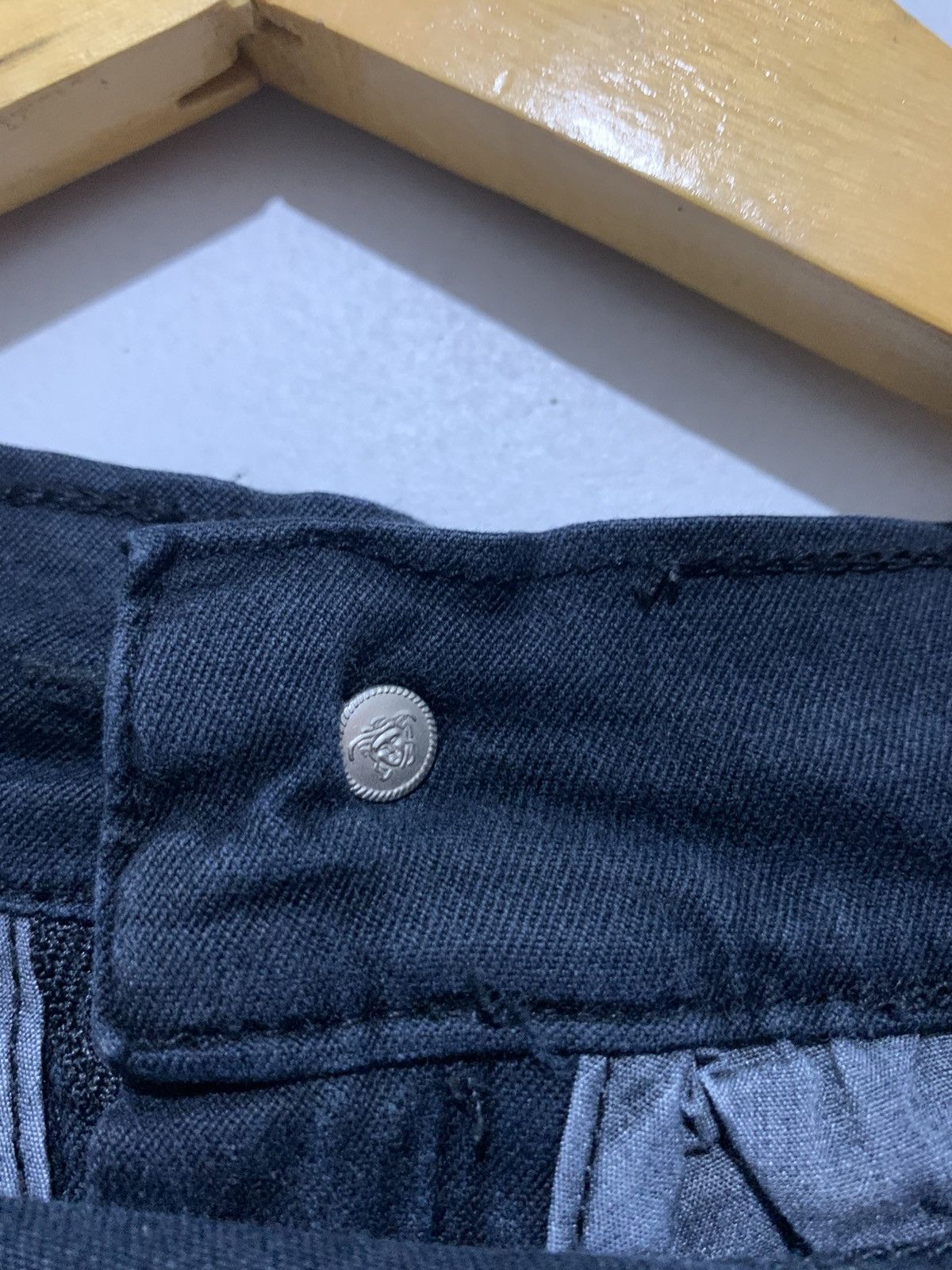 Versace Jeans Couture Pants Jeans Denim Versace couture vintage second original M Size US 32 / EU 48 - 10 Thumbnail