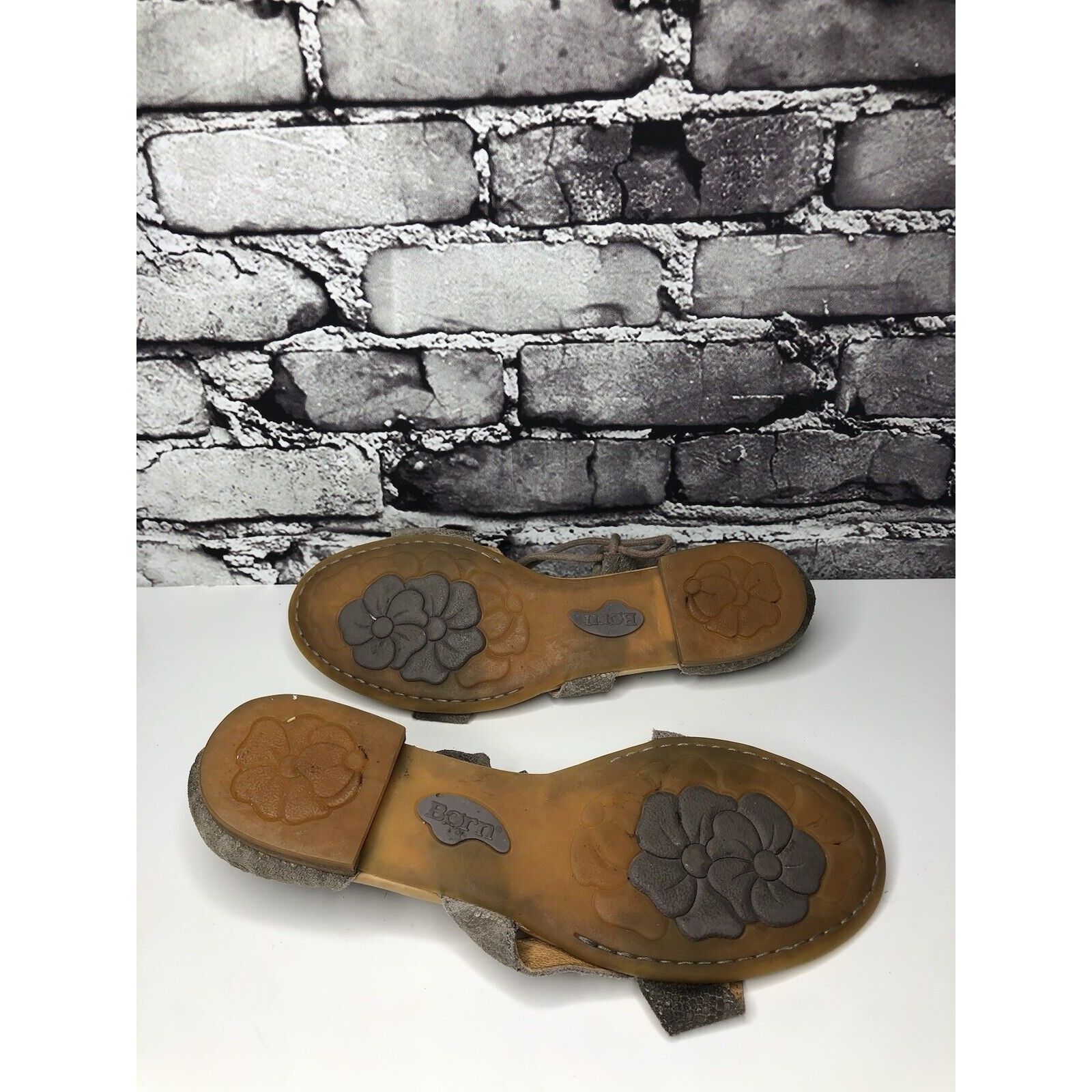 Born Born Gray Leather Ankle Snake Print Leather Lace Flats Sanda Size US 8.5 / IT 38.5 - 13 Thumbnail