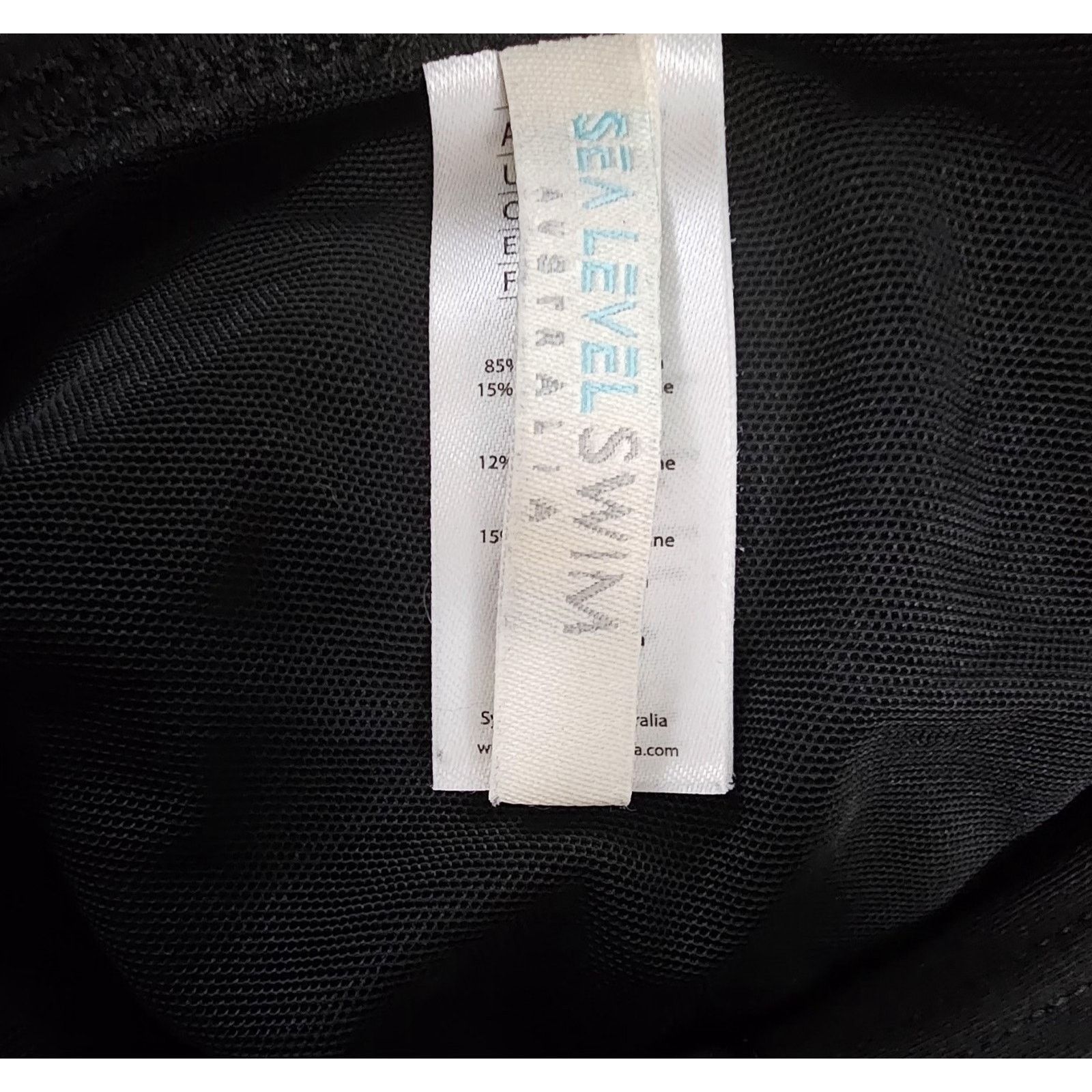 Other Sea Level Swim ECO Essentials Twist Front Multifit Boyleg 10 Size L / US 10 / IT 46 - 7 Thumbnail