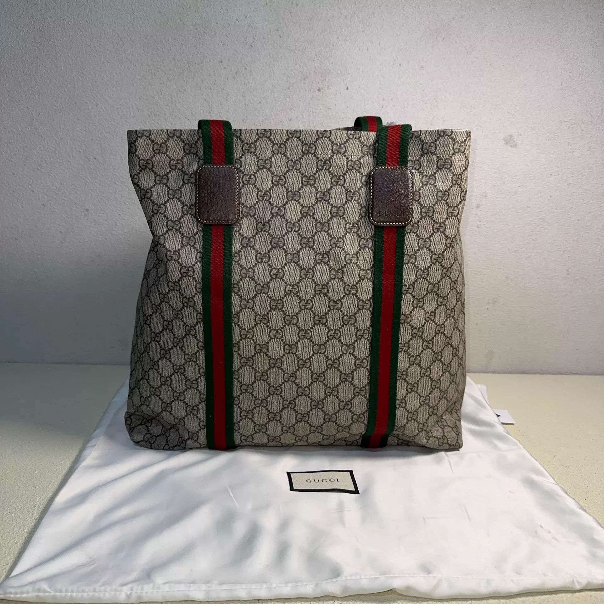 Gucci GUCCI GG Canvas Tote Bag Unisex Large Size Size ONE SIZE - 1 Thumbnail