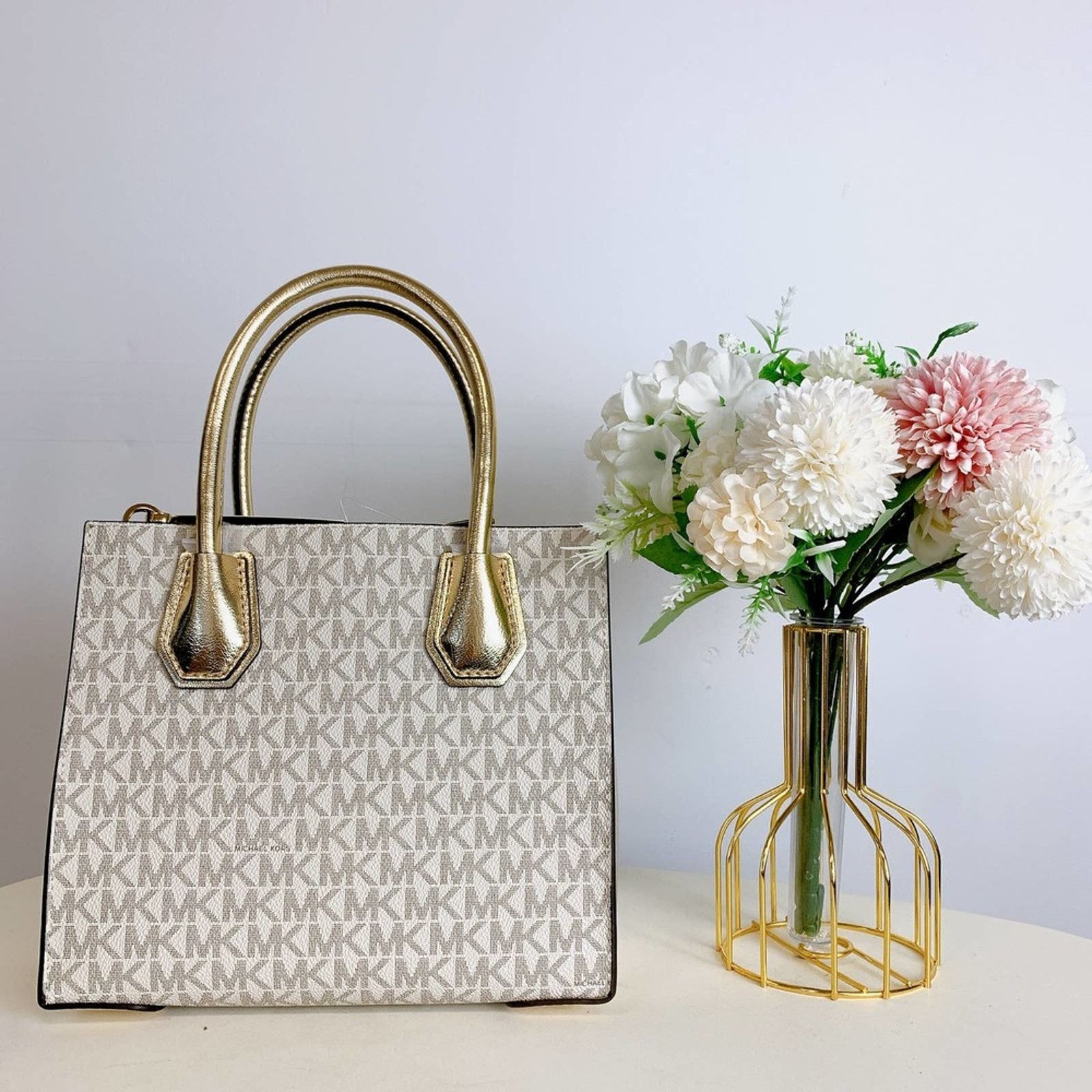 Michael Kors Michael Kors 35H3GM9M2B Mercer Medium Messenger Logo Bag Size ONE SIZE - 3 Thumbnail