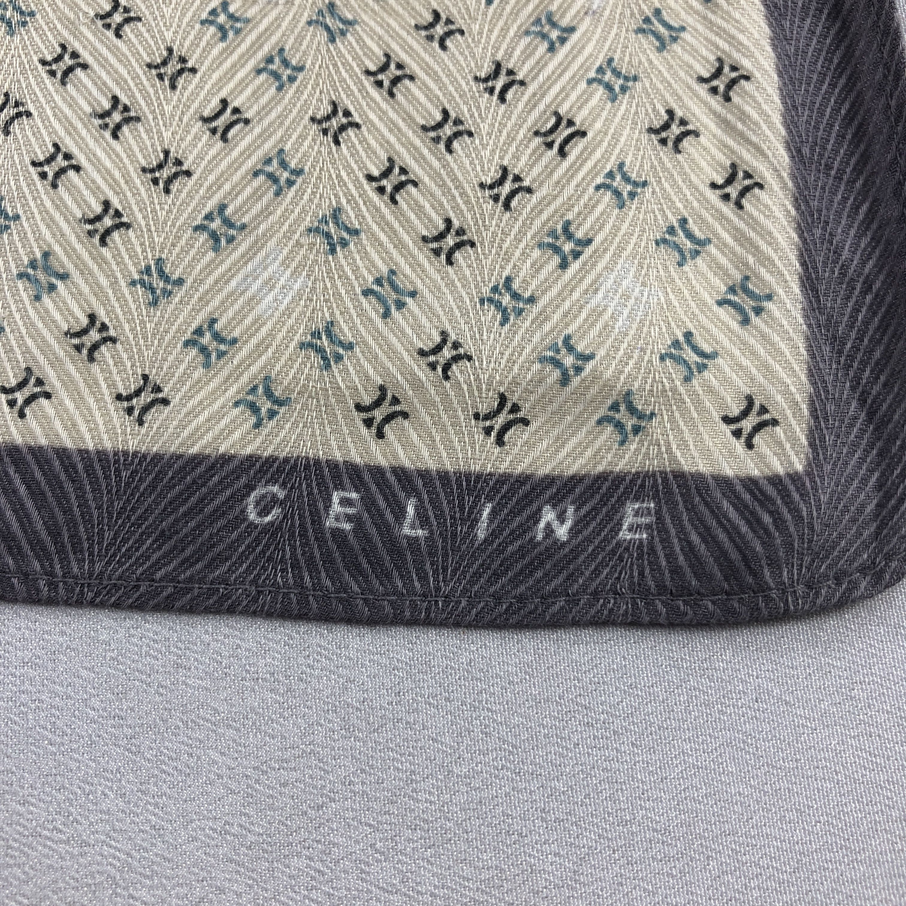 Vintage CeLIne Chains Handkerchief Neckerchief Bandana H2550 Size ONE SIZE - 3 Thumbnail