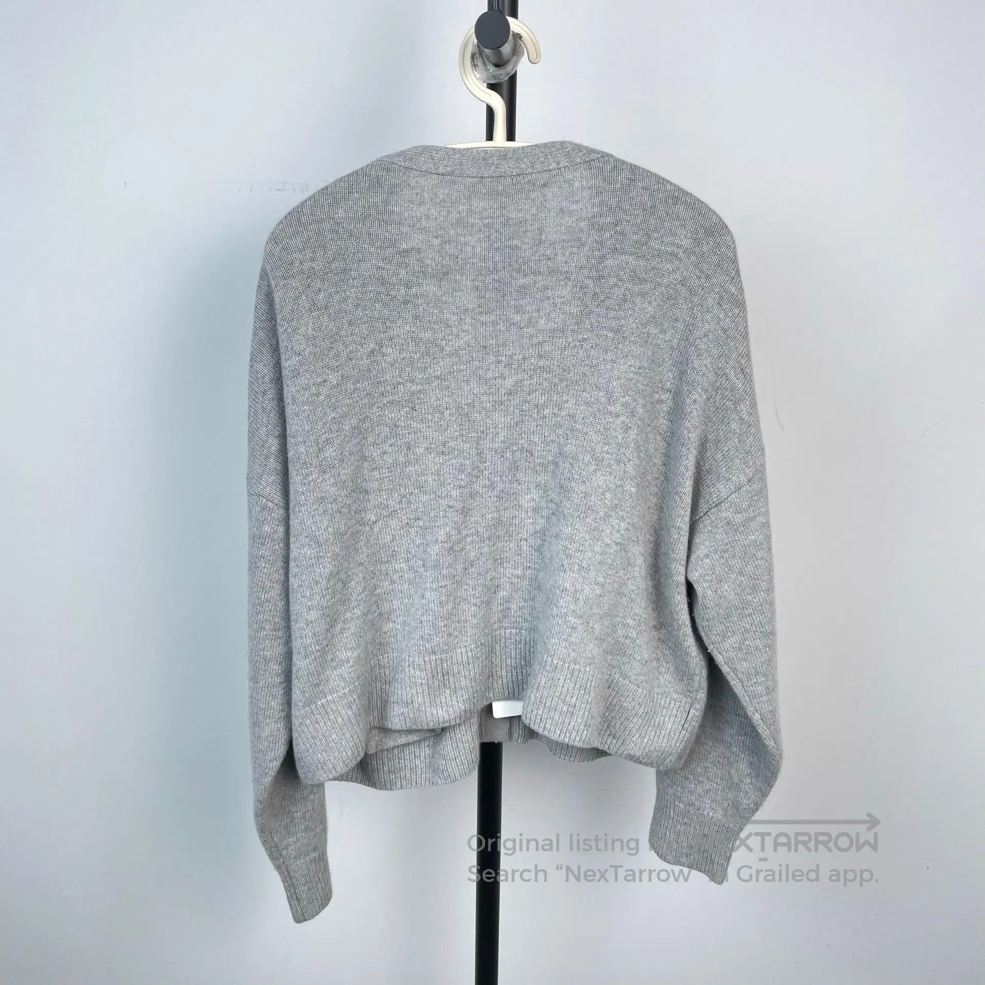 Celine CELINE Gray Triumph Gate Gold Button V-Neck Cardigan Jacke Size S / US 4 / IT 40 - 3 Thumbnail