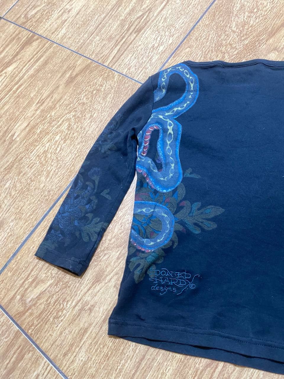Ed Hardy Ed Hardy UO Exclusive Blue Dragon print long sleeve Size US S / EU 44-46 / 1 - 8 Thumbnail
