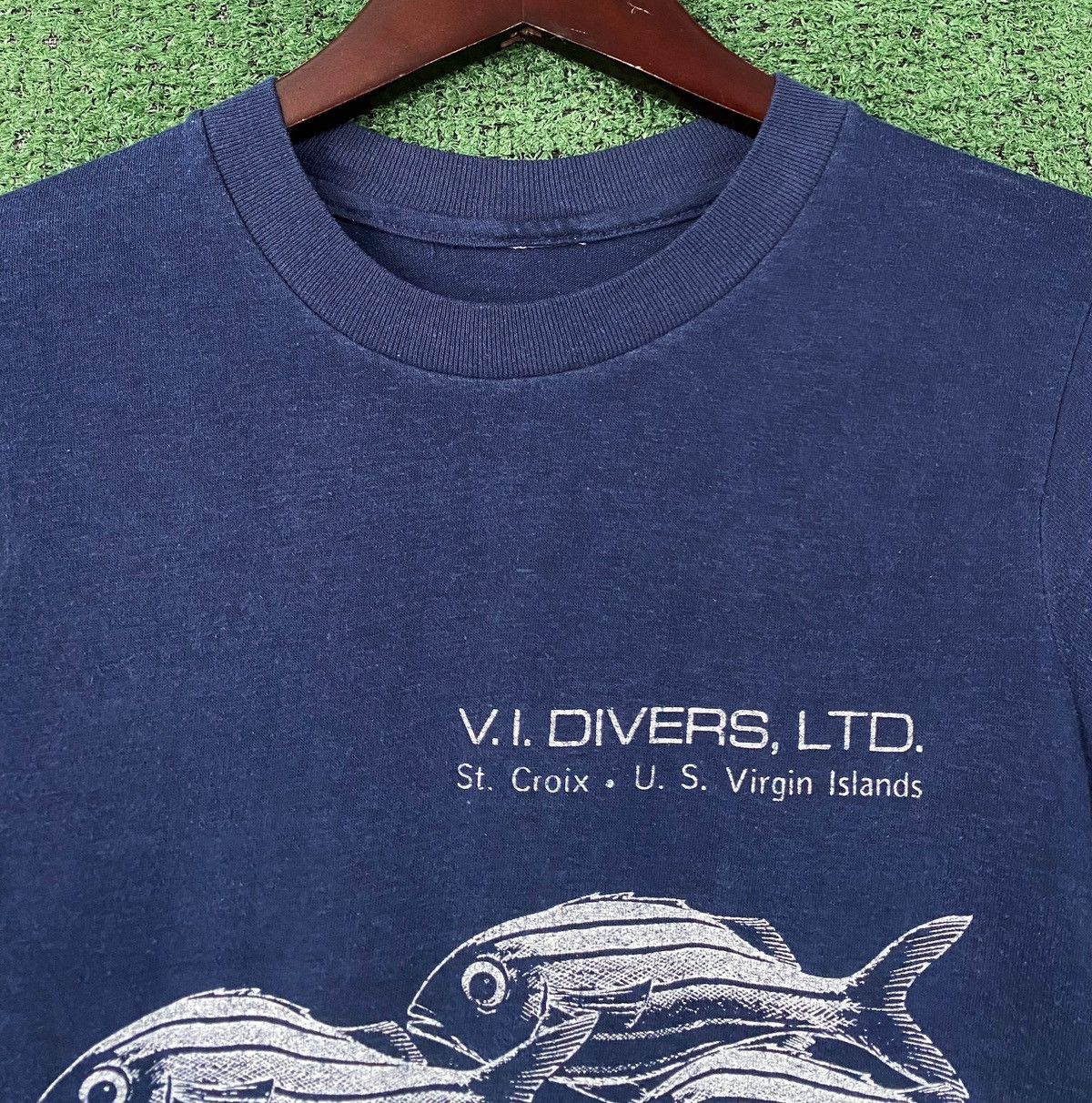 Vintage 80’s V.I. Divers U.S. Virgin Islands Fish T-shirt XXS Size XXS / US 00 / IT 34 - 2 Thumbnail